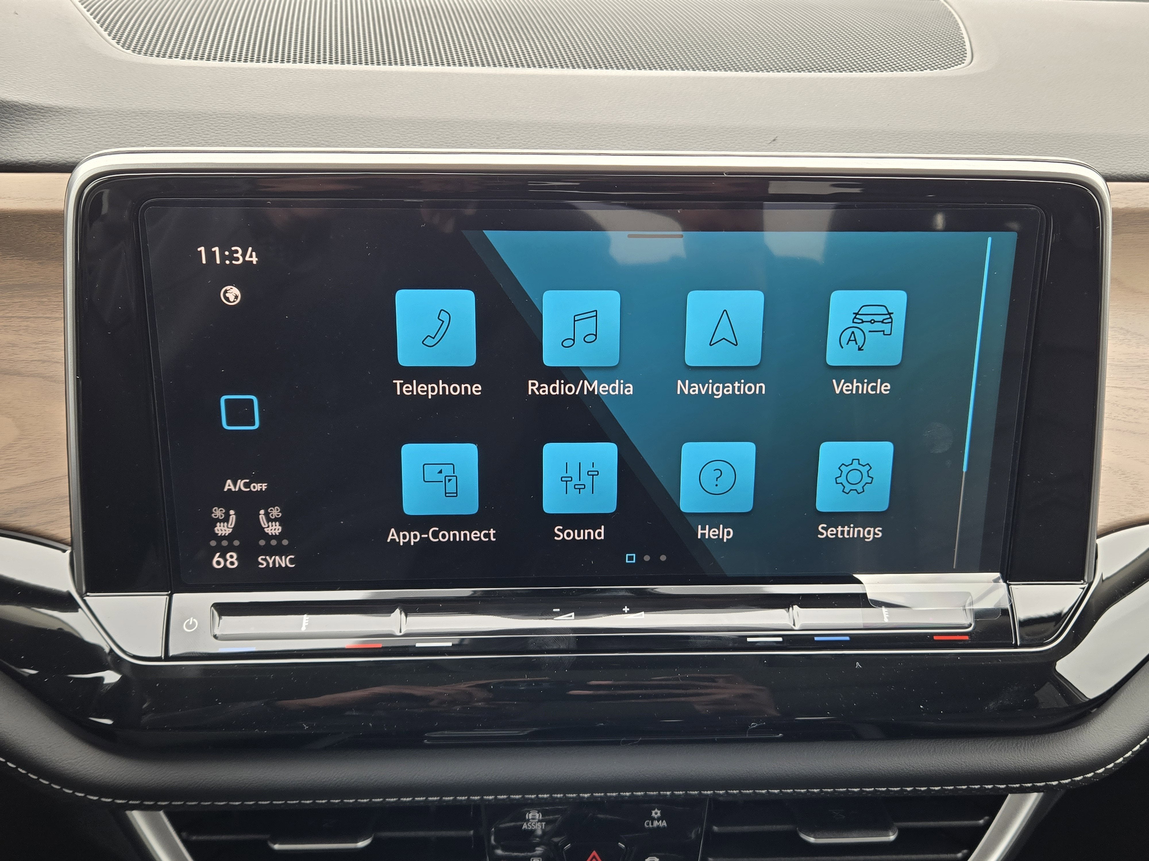 2026 Volkswagen Atlas 2.0T SE w/Technology