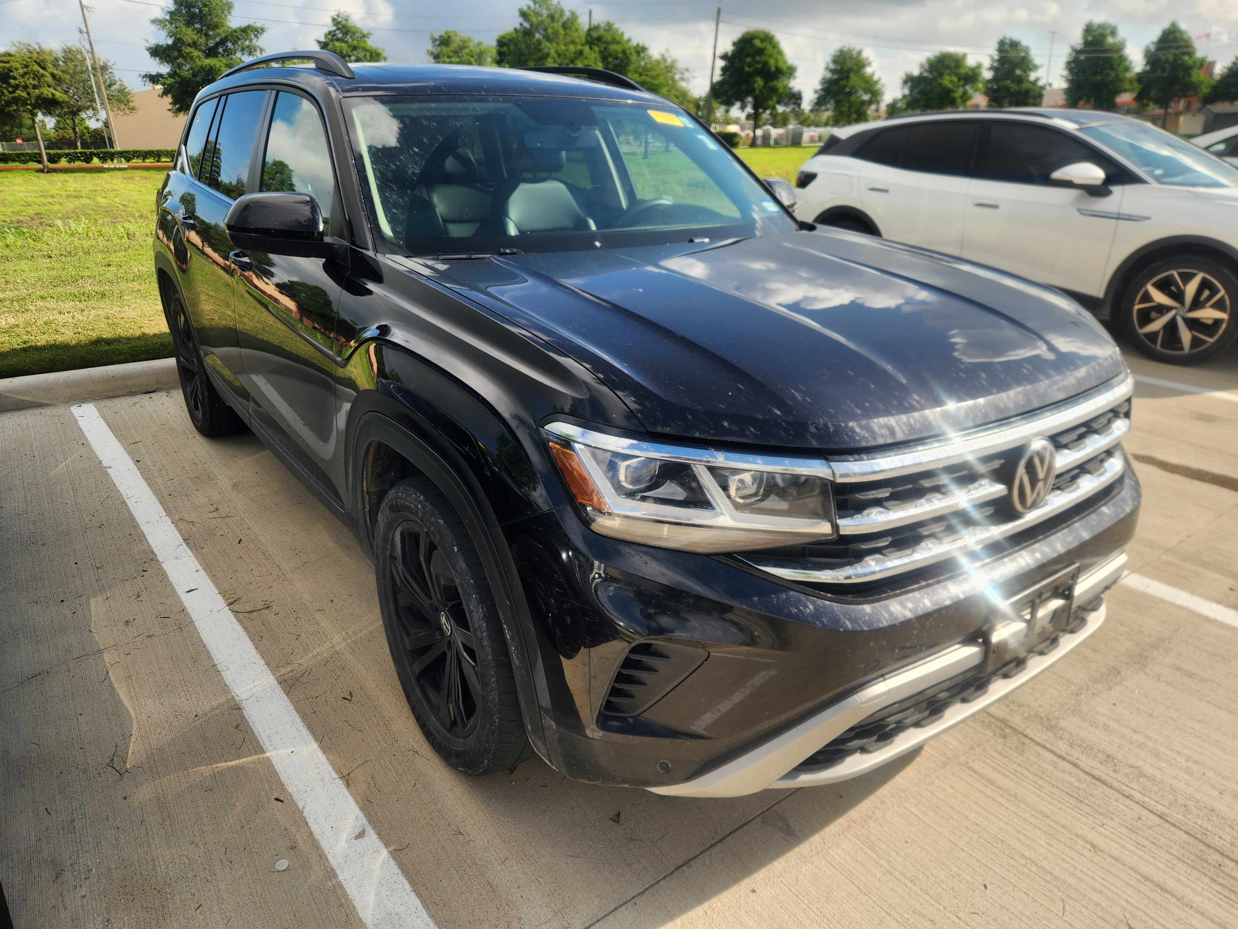 2023 Volkswagen Atlas 3.6L V6 SE w/Technology
