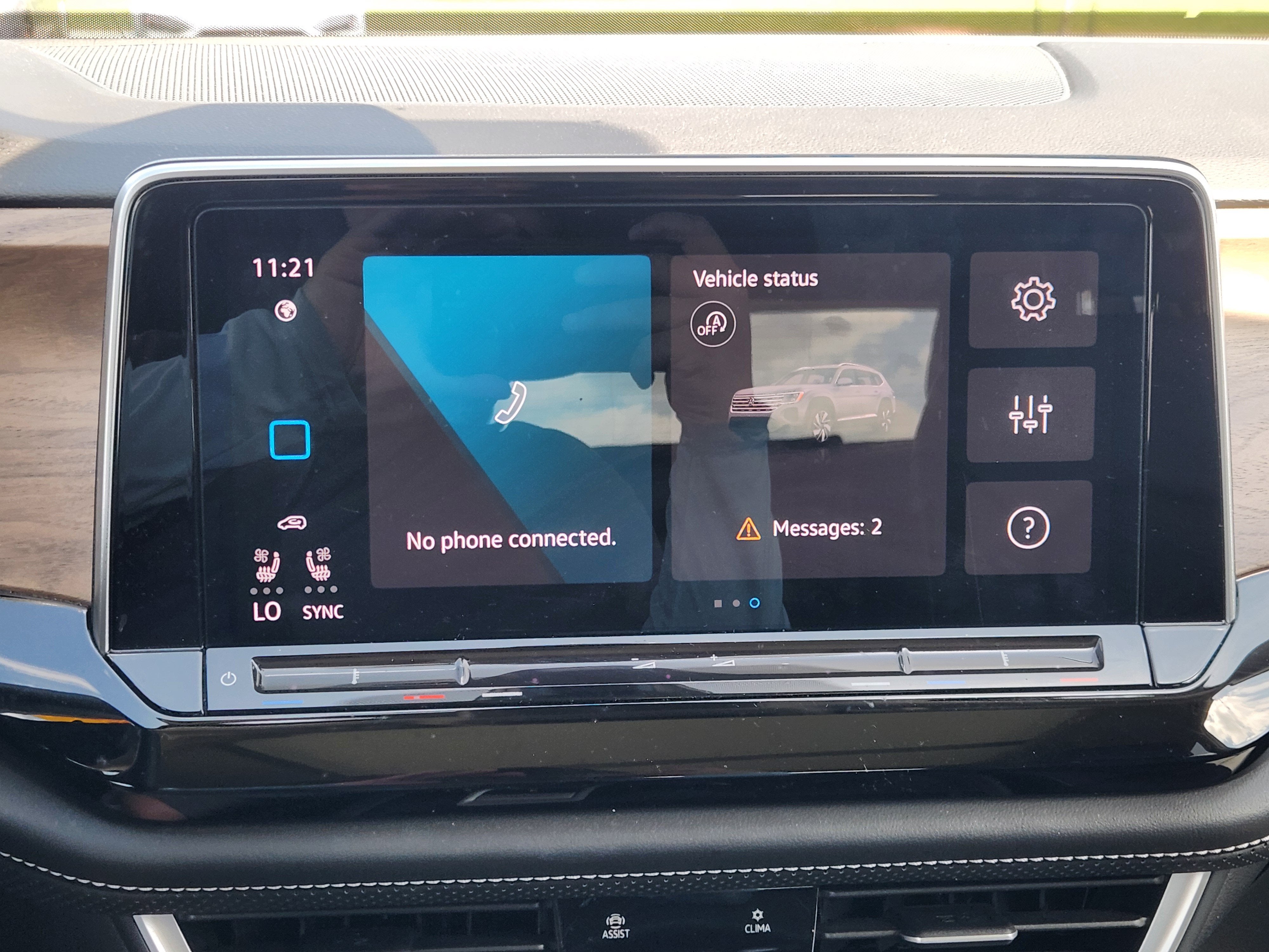 2024 Volkswagen Atlas 2.0T SE w/Technology