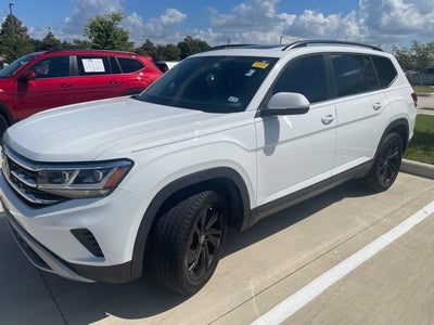 2022 Volkswagen Atlas 3.6L V6 SE w/Technology