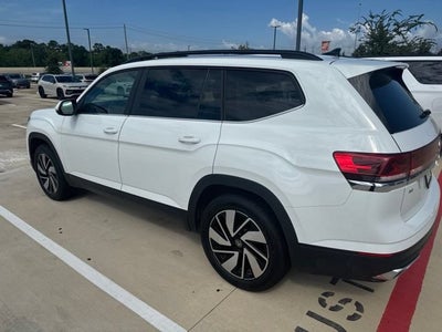 2025 Volkswagen Atlas 2.0T SE w/Technology