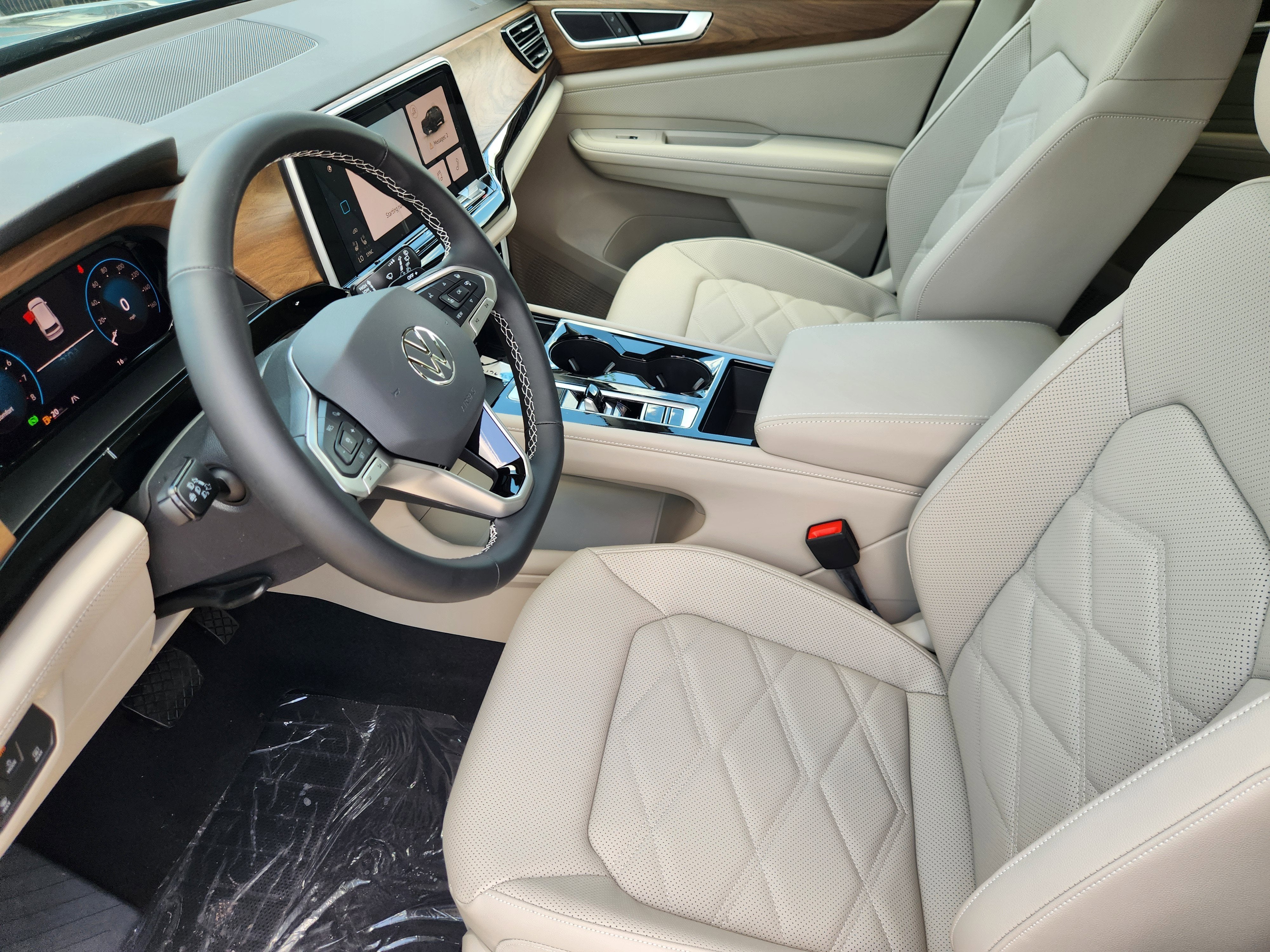 2026 Volkswagen Atlas 2.0T SE w/Technology