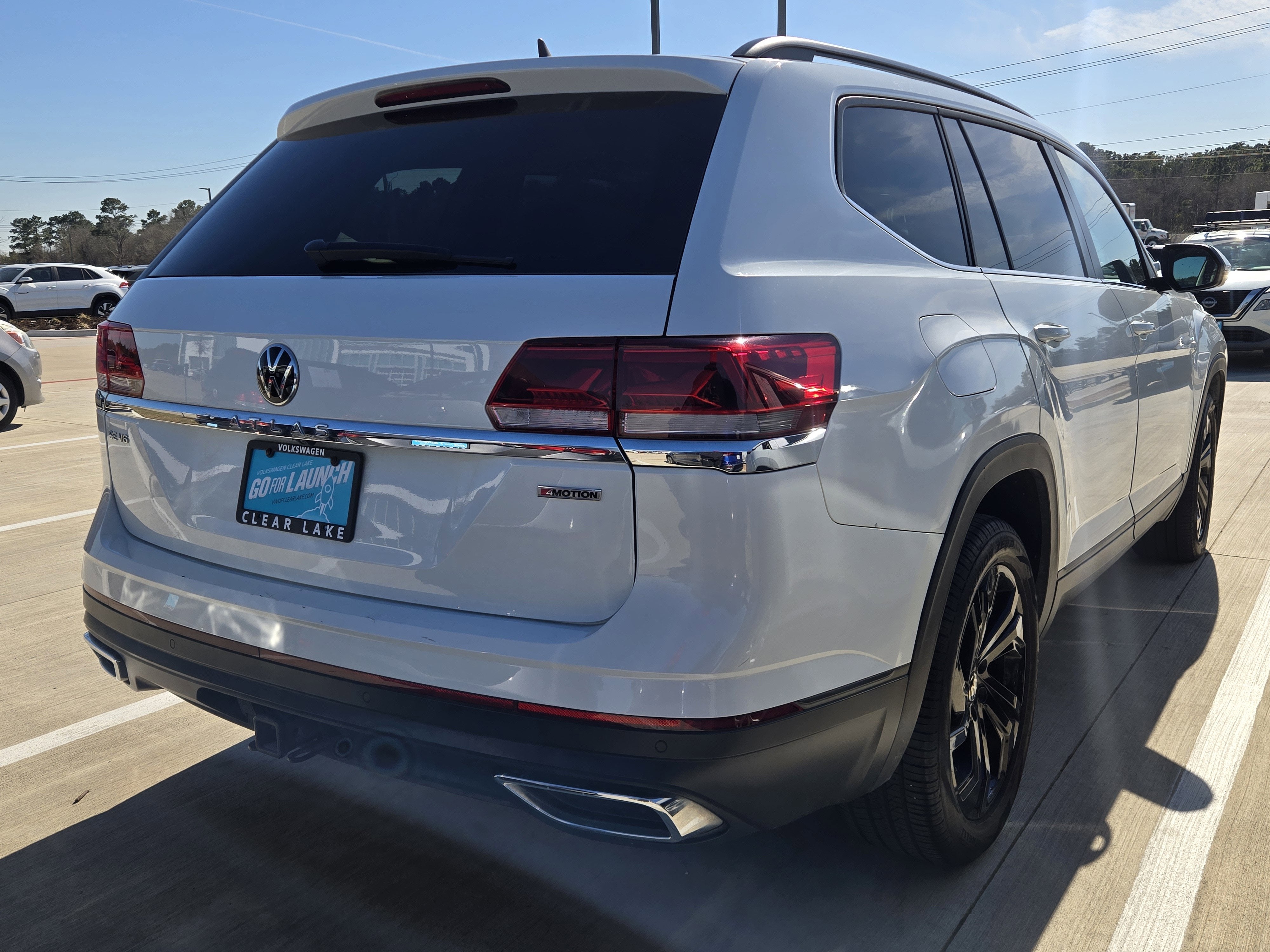 2022 Volkswagen Atlas 3.6L V6 SE w/Technology