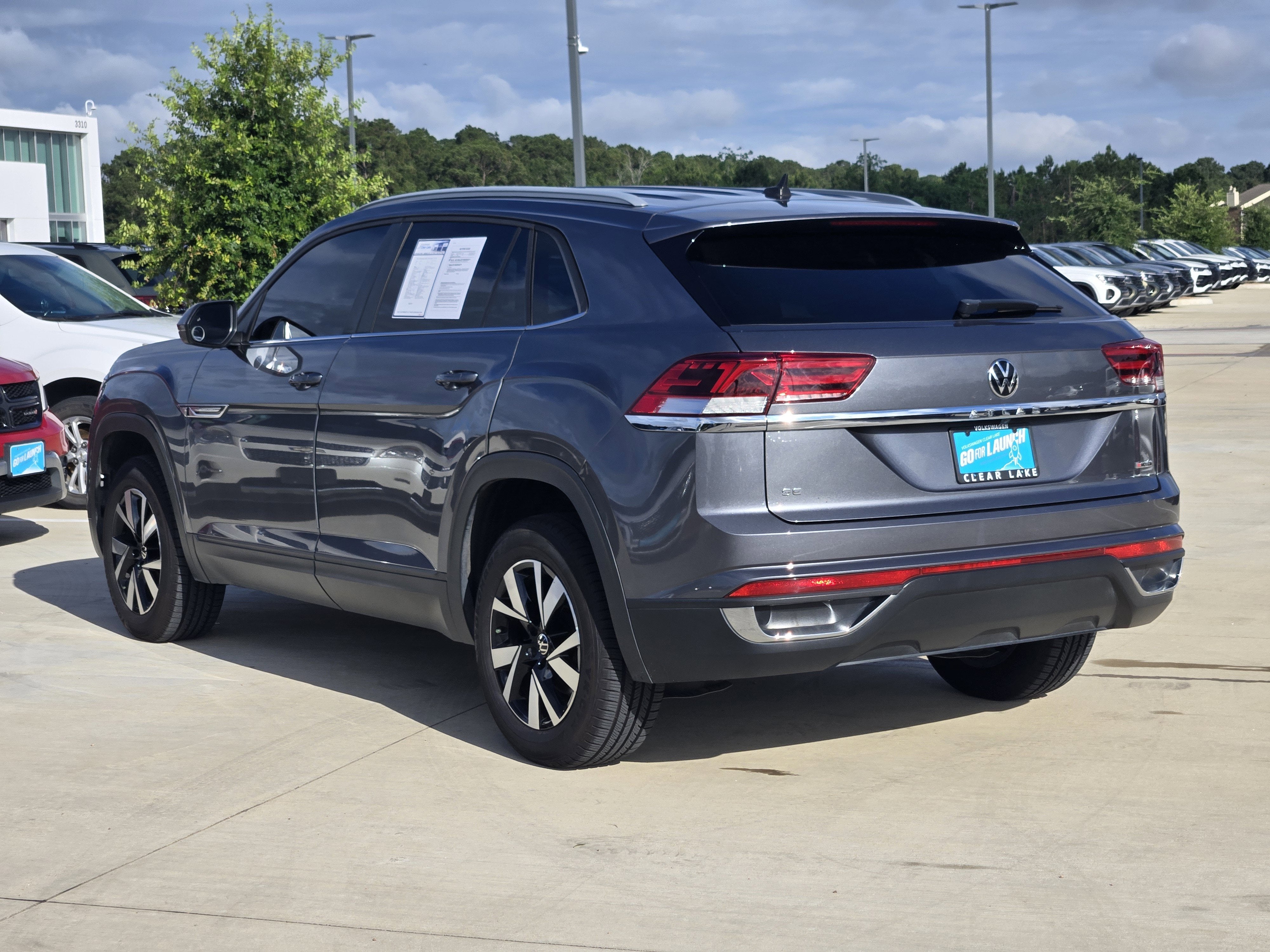 2022 Volkswagen Atlas Cross Sport 2.0T SE
