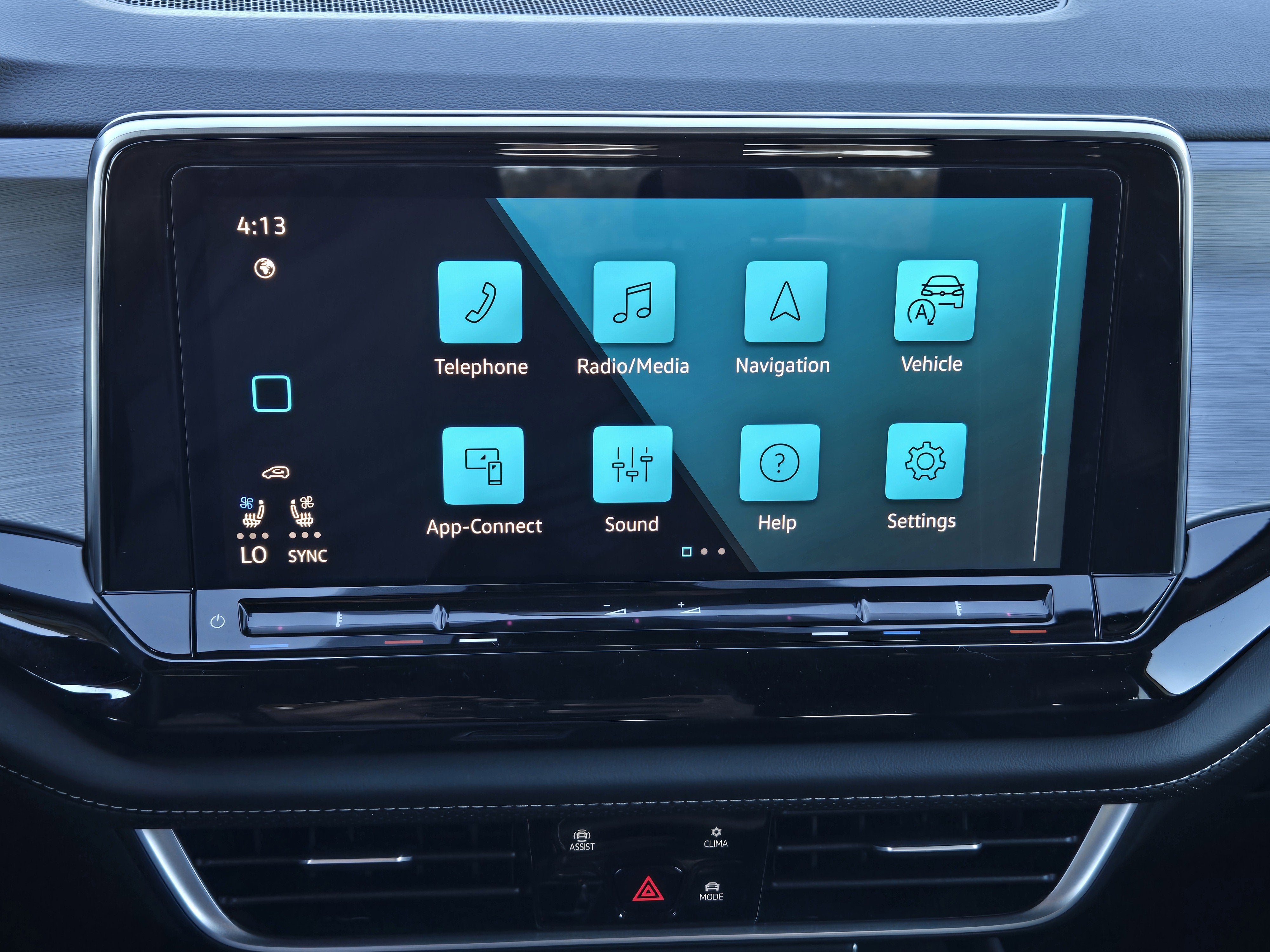 2026 Volkswagen Atlas Cross Sport 2.0T SE