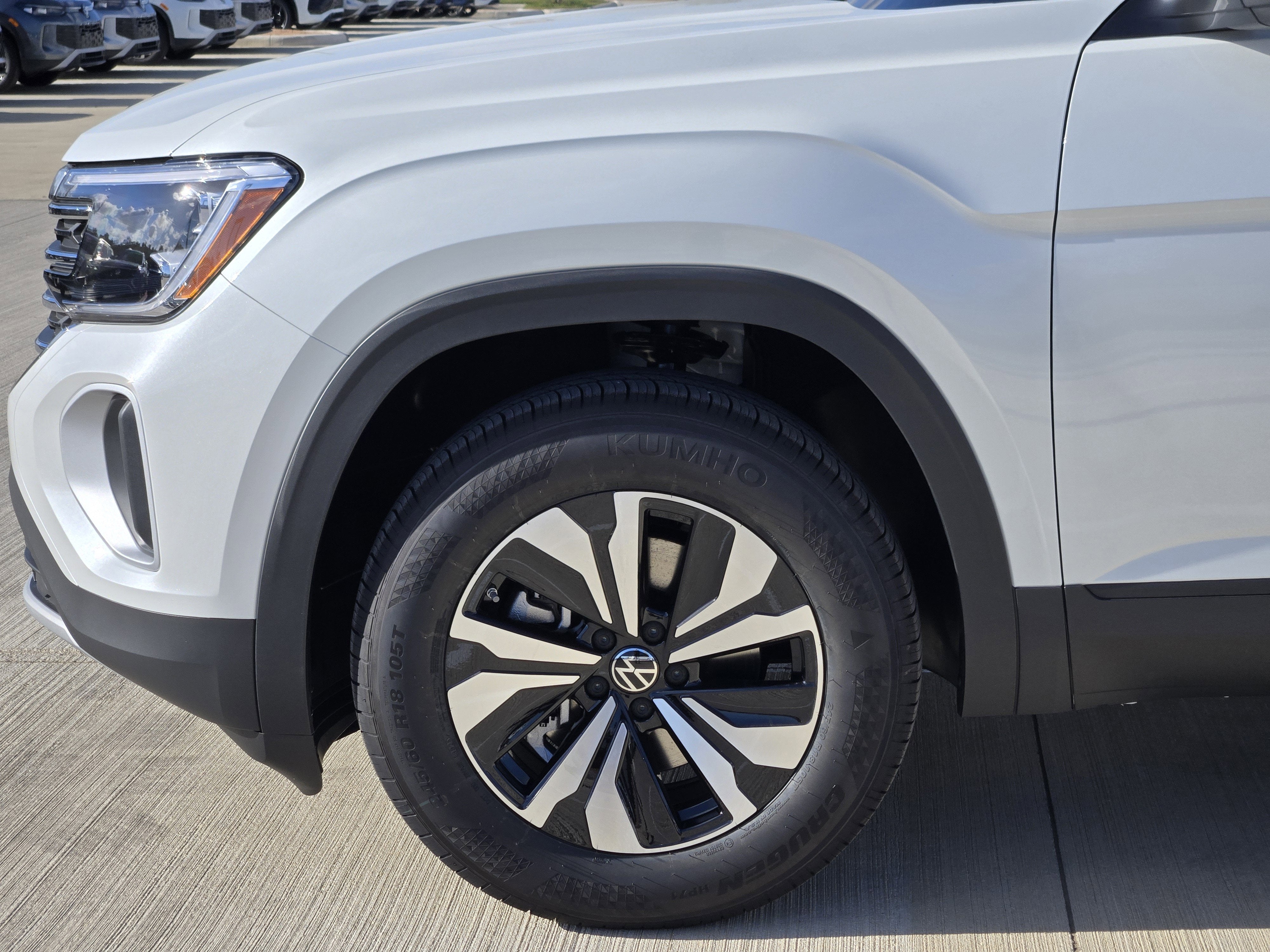 2026 Volkswagen Atlas 2.0T SE