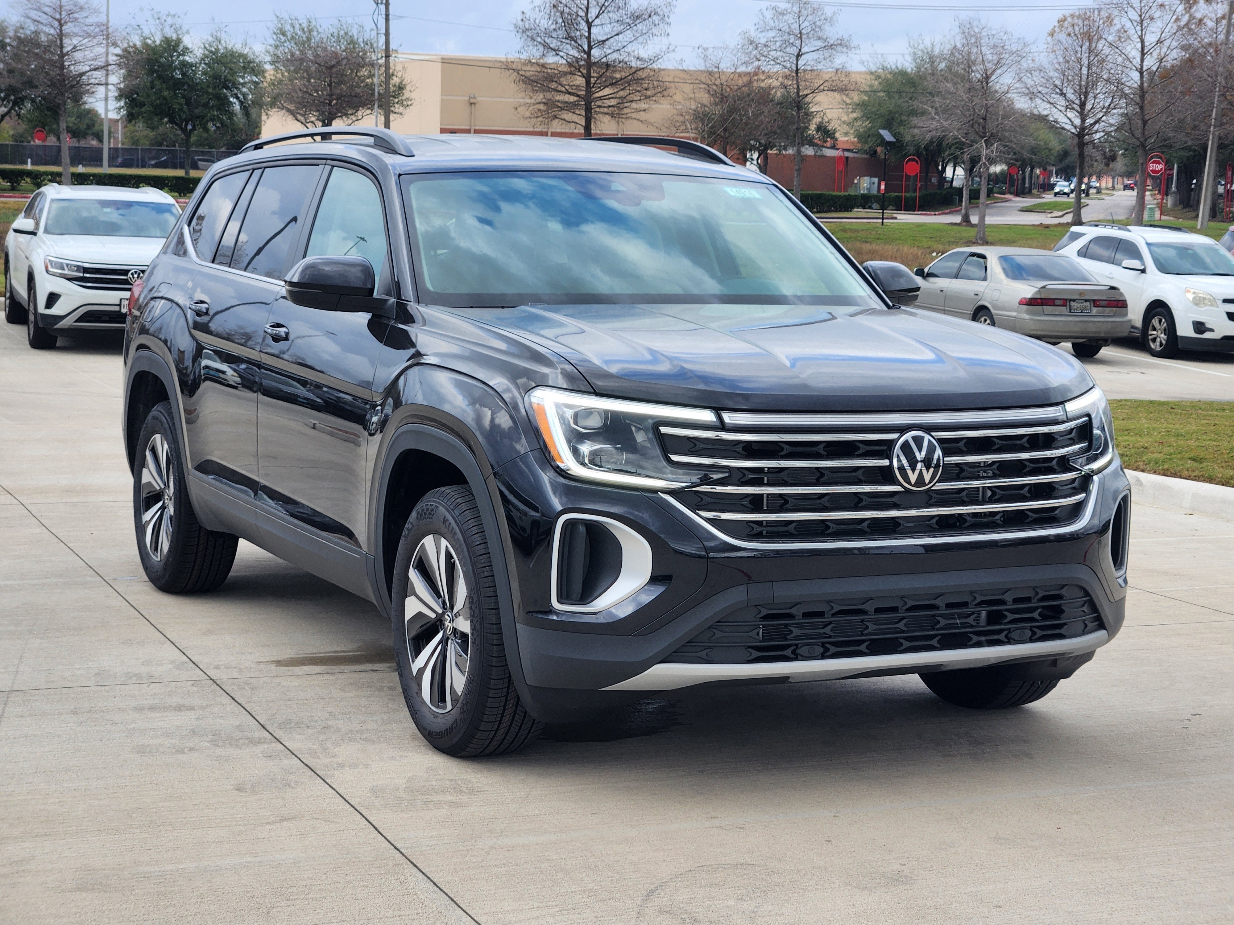 2026 Volkswagen Atlas 2.0T SE