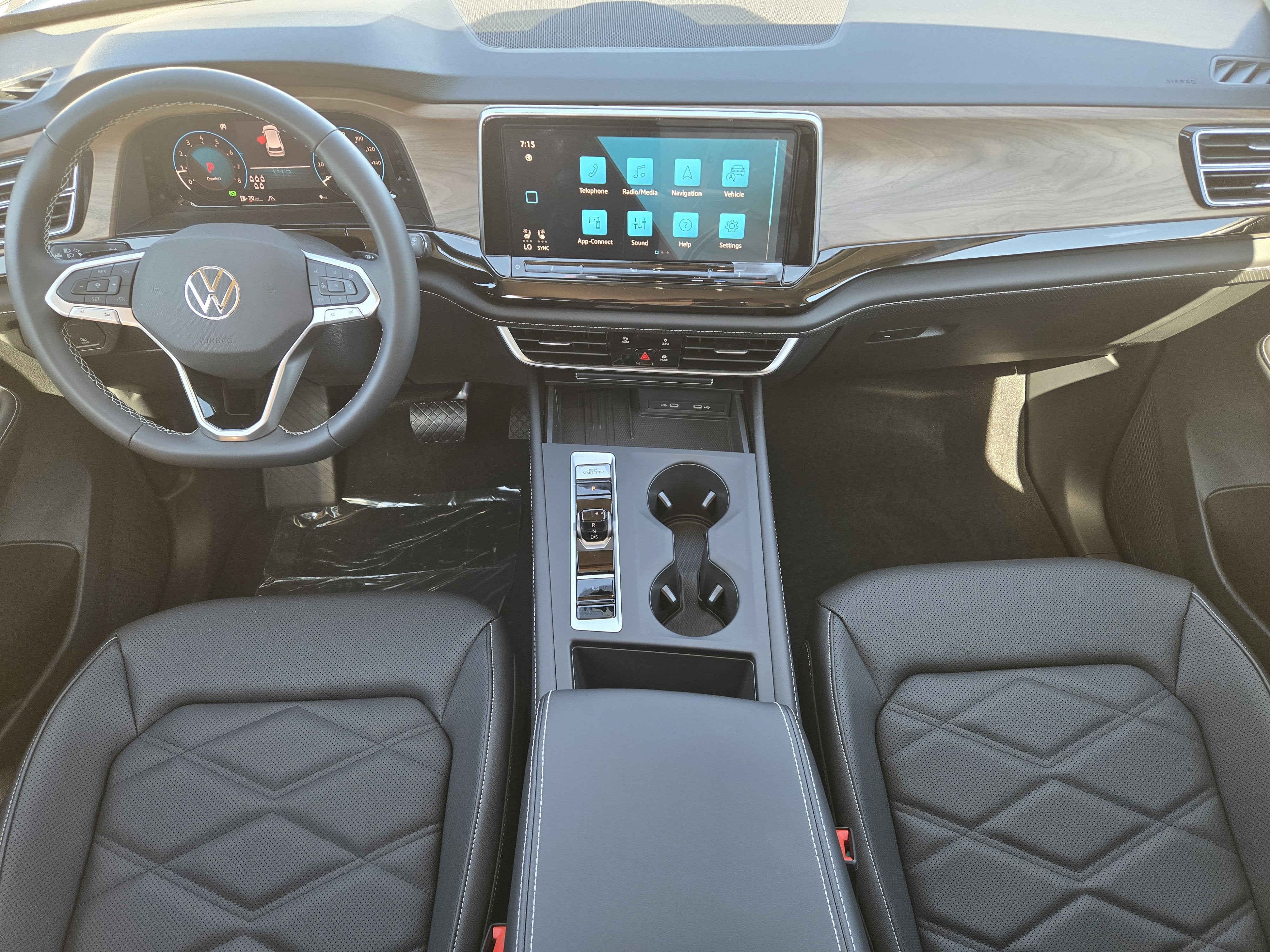 2026 Volkswagen Atlas 2.0T SE