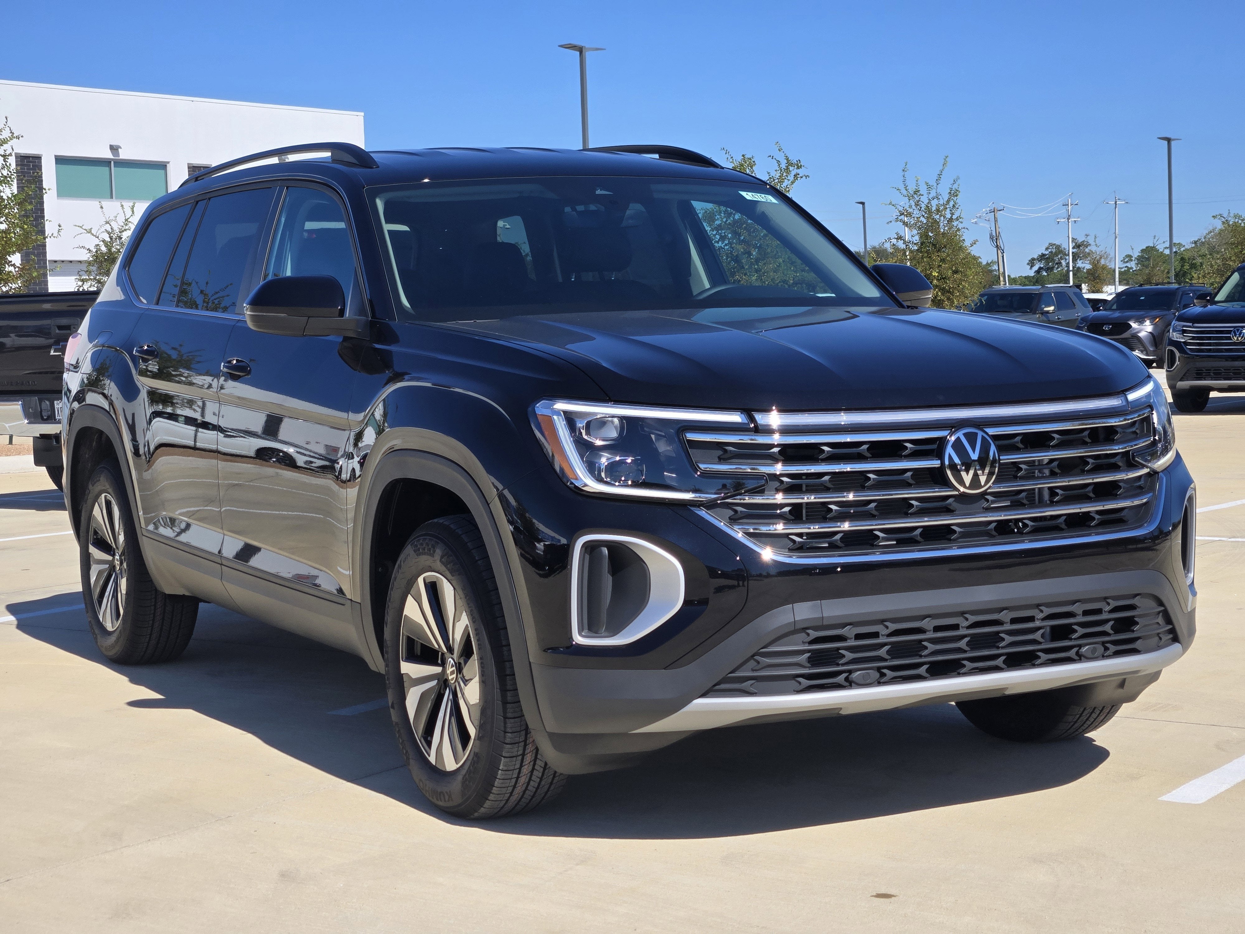 2026 Volkswagen Atlas 2.0T SE