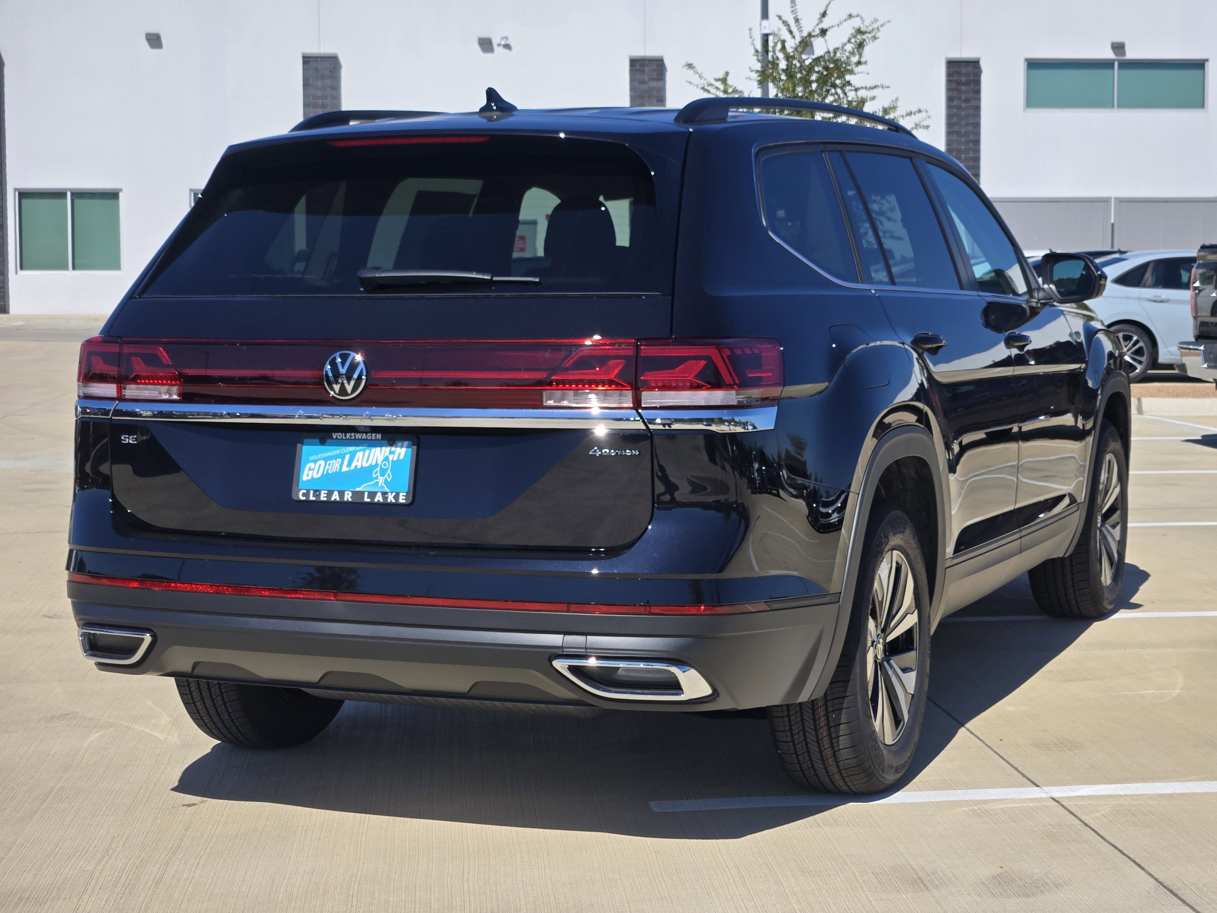 2026 Volkswagen Atlas 2.0T SE