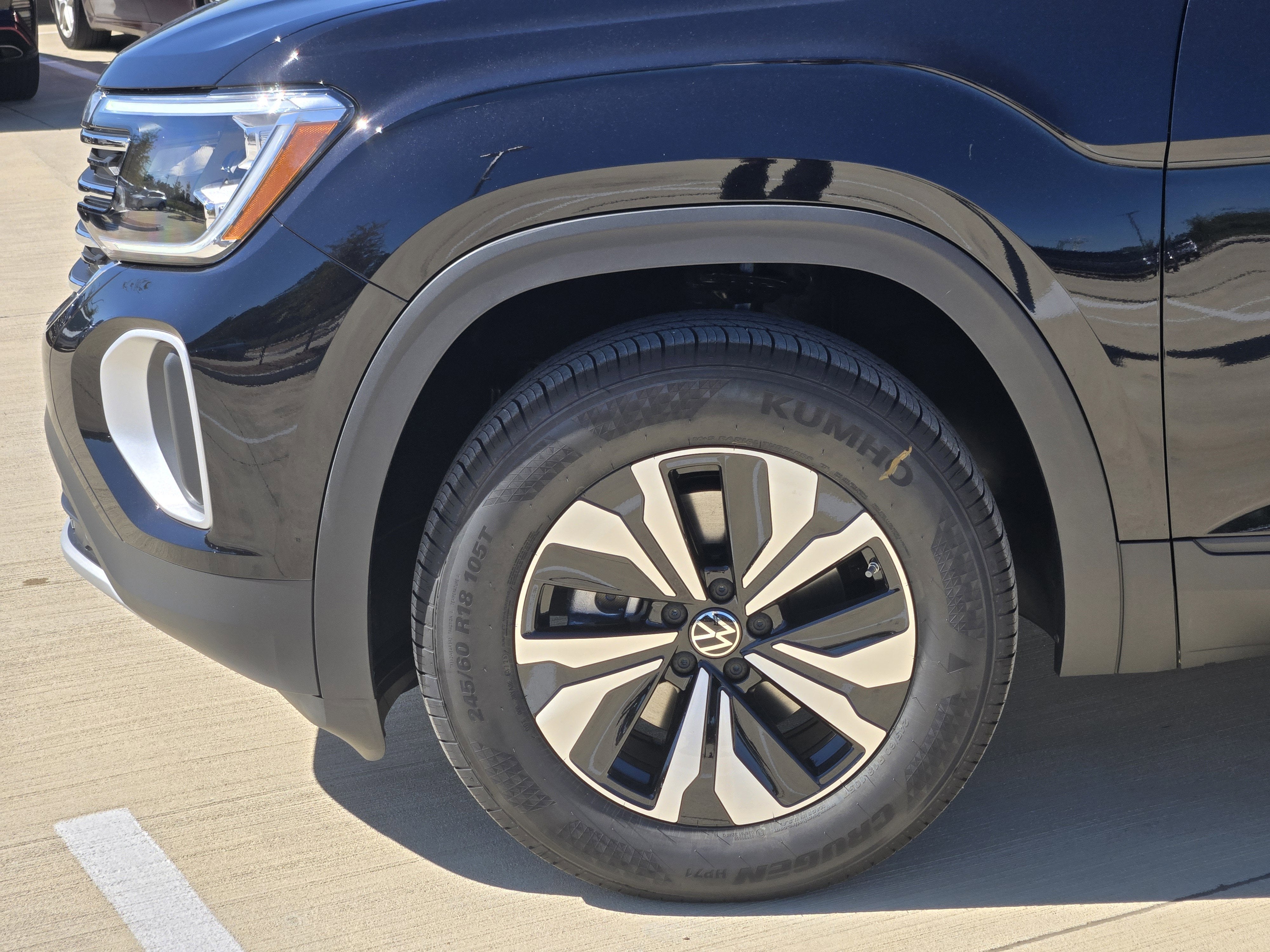 2026 Volkswagen Atlas 2.0T SE