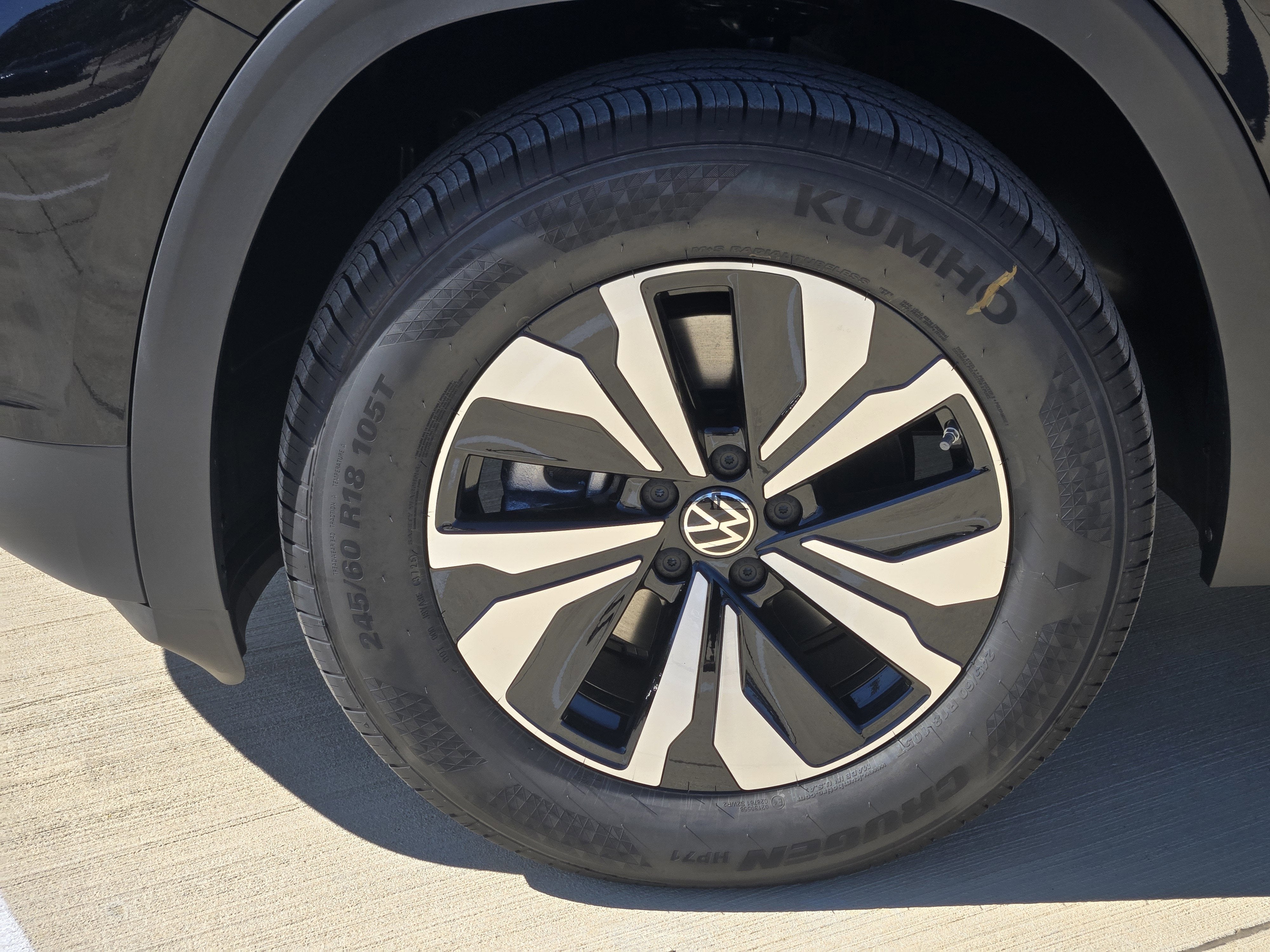 2026 Volkswagen Atlas 2.0T SE