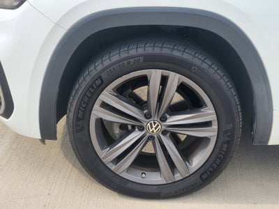 2021 Volkswagen Atlas 3.6L V6 SE w/Technology R-Line