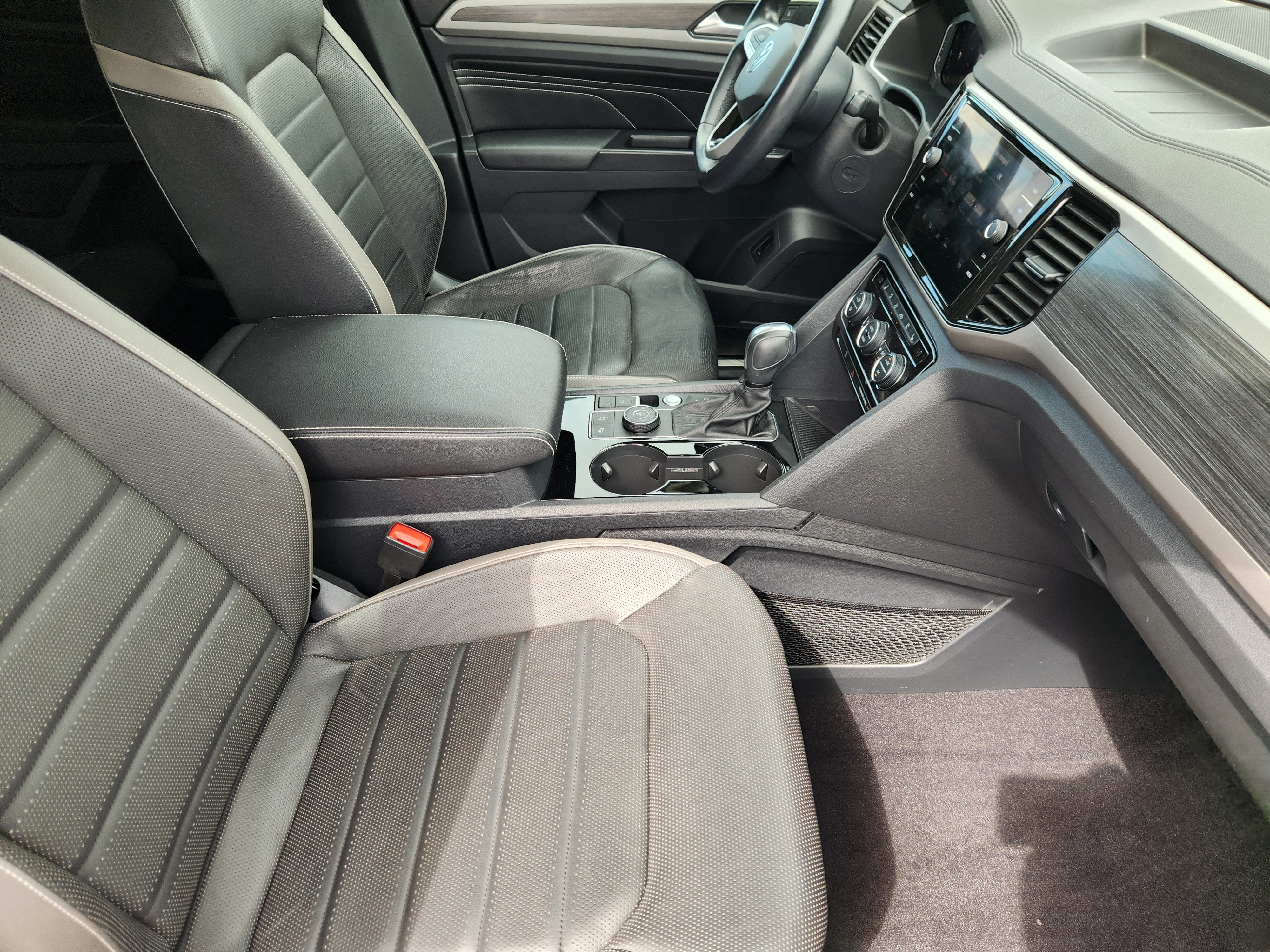 2021 Volkswagen Atlas 3.6L V6 SEL Premium