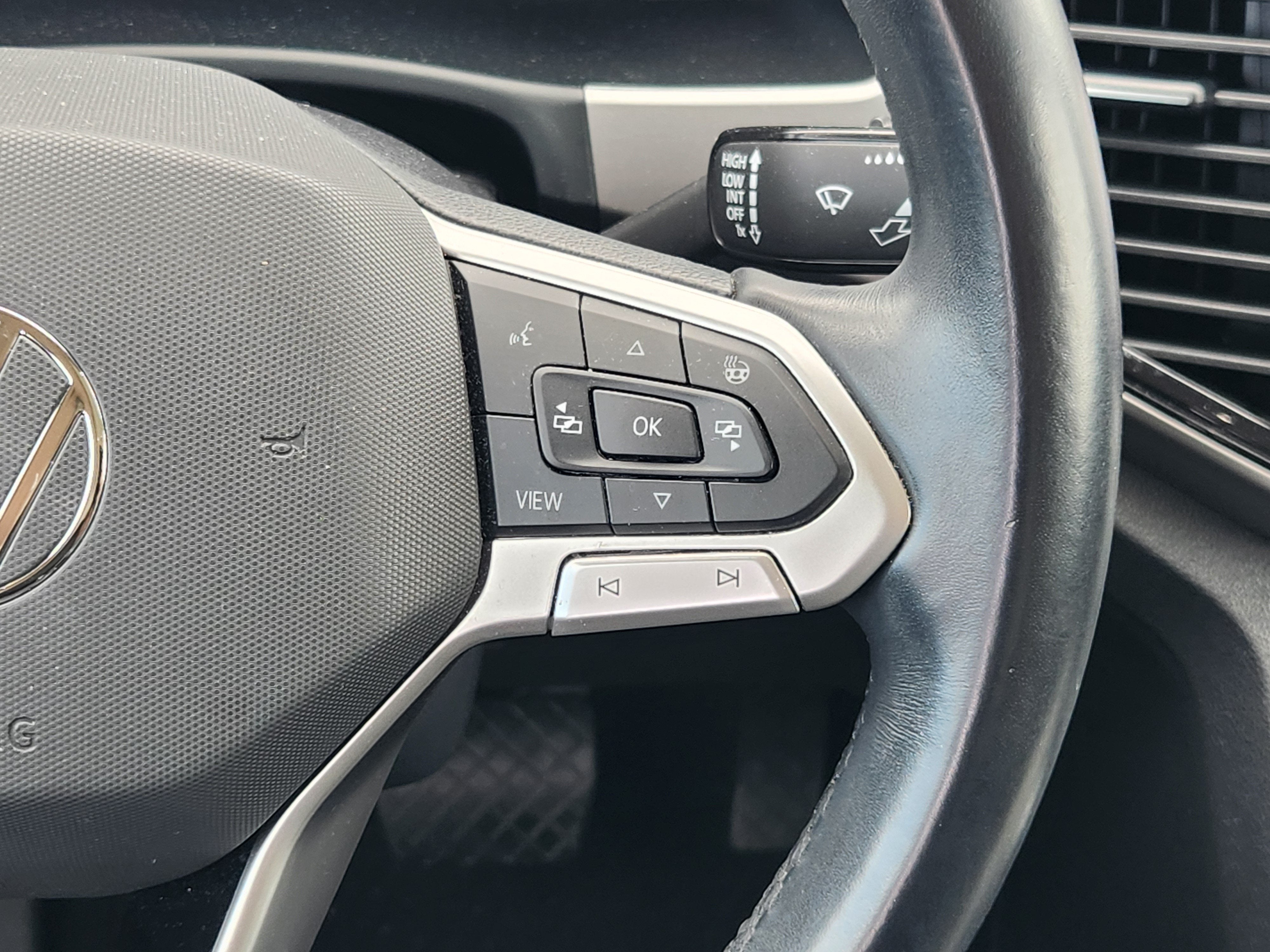 2021 Volkswagen Atlas 3.6L V6 SEL Premium
