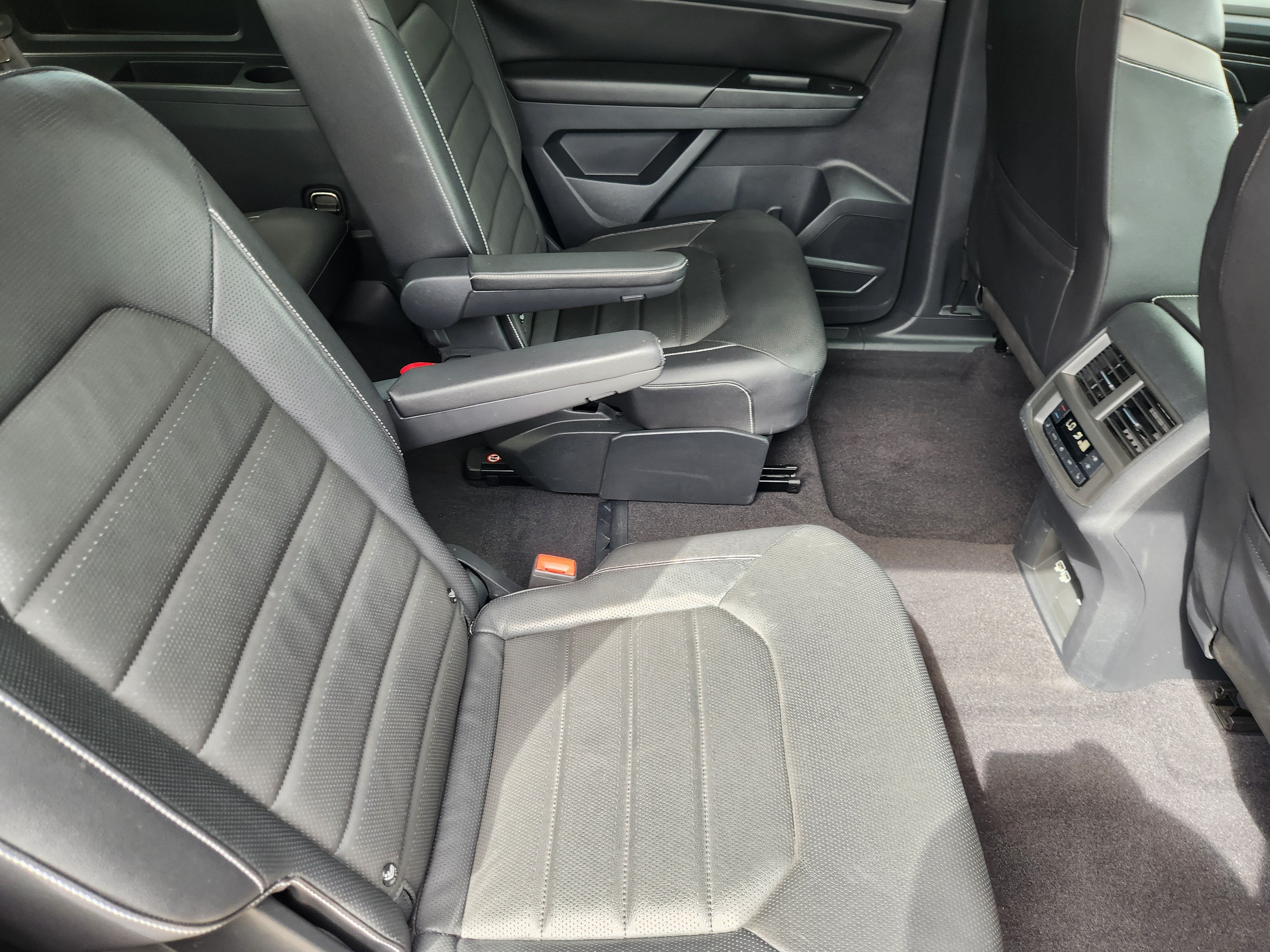 2021 Volkswagen Atlas 3.6L V6 SEL Premium