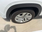 2022 Volkswagen Atlas Cross Sport 2.0T SE w/Technology