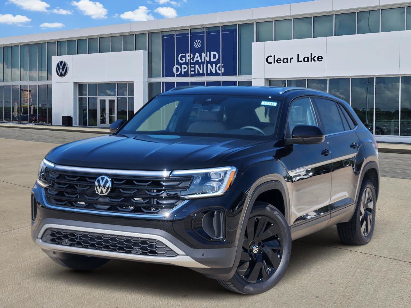 2026 Volkswagen Atlas Cross Sport 2.0T SE w/Technology