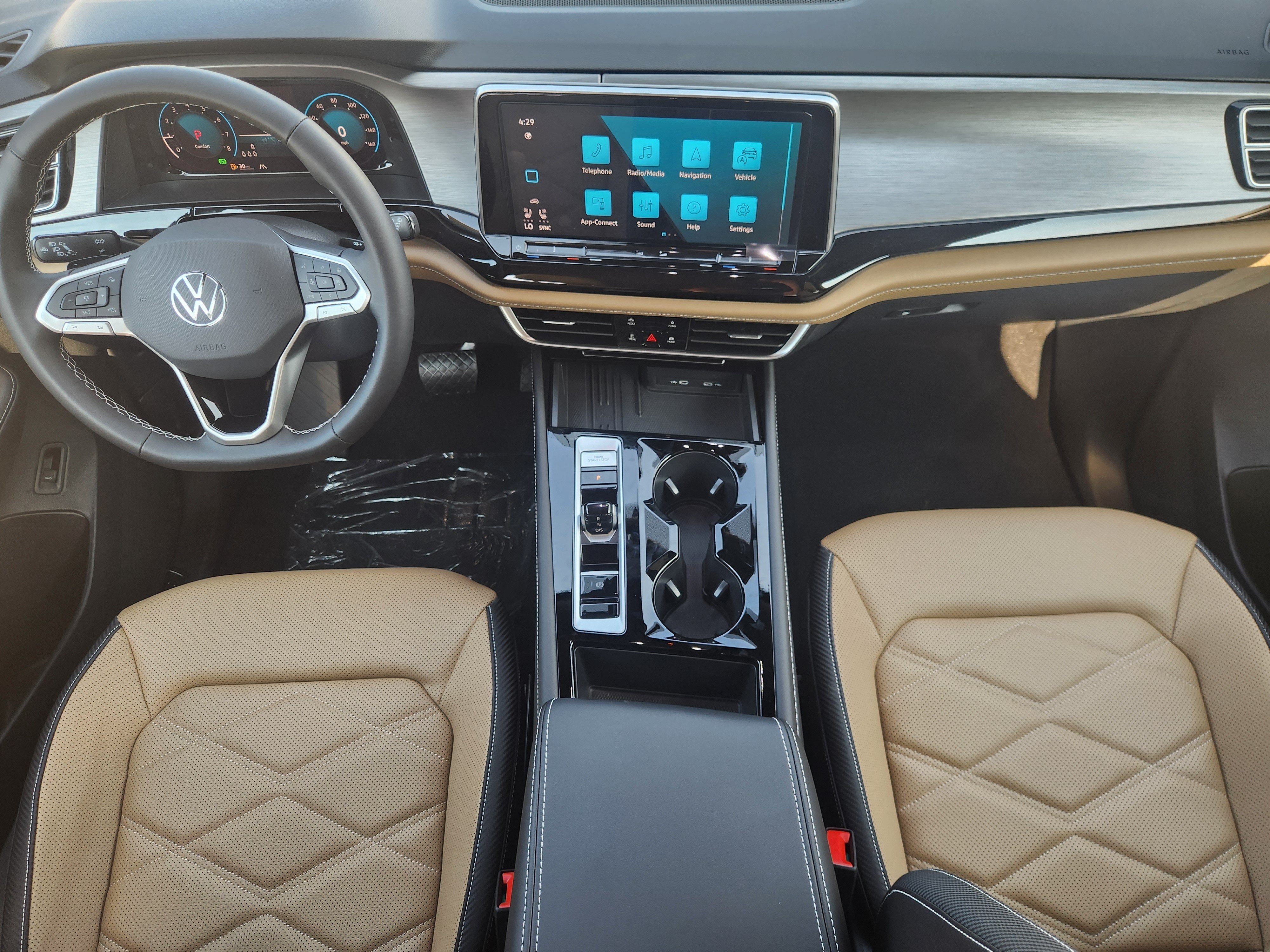 2026 Volkswagen Atlas Cross Sport 2.0T SE w/Technology