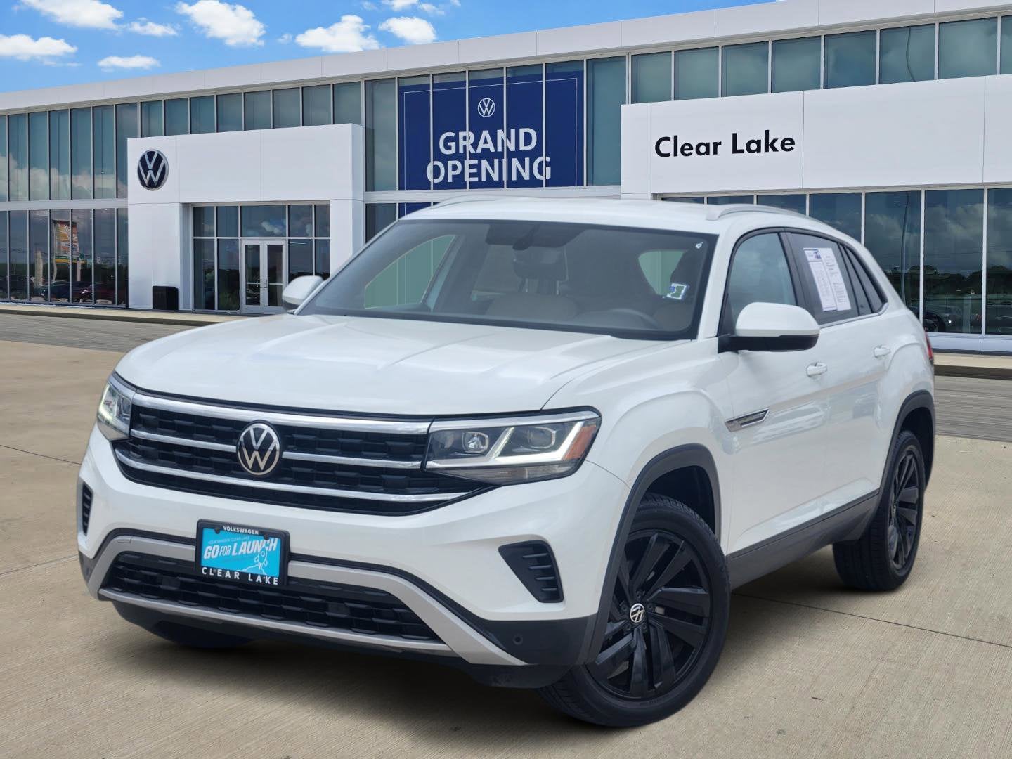 2023 Volkswagen Atlas Cross Sport SE w/Tech