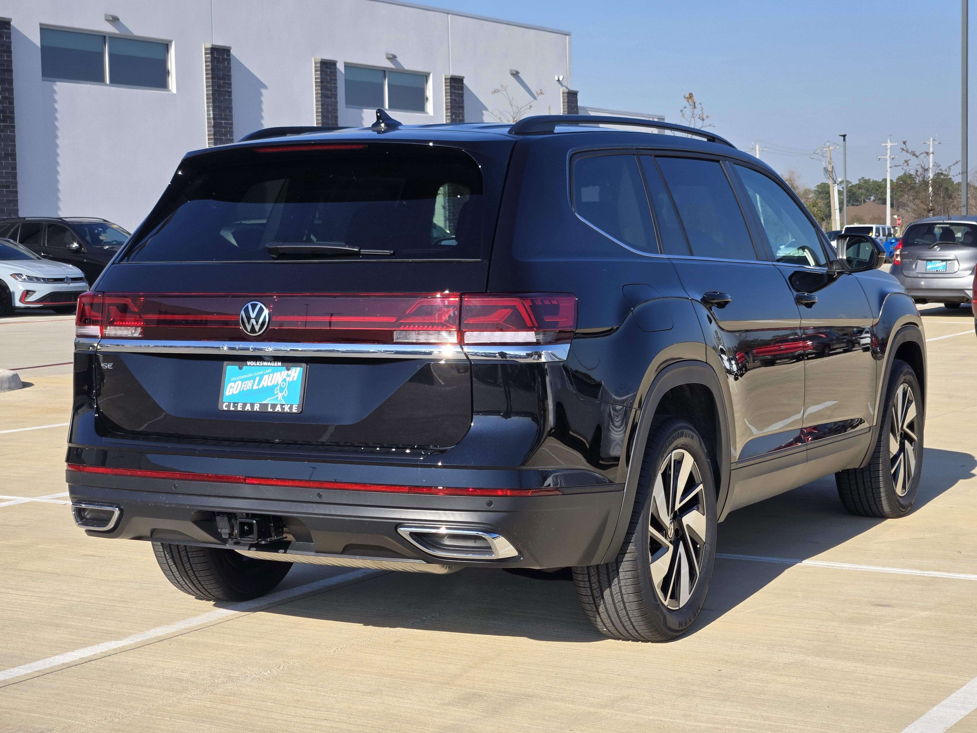 2026 Volkswagen Atlas 2.0T SE w/Technology