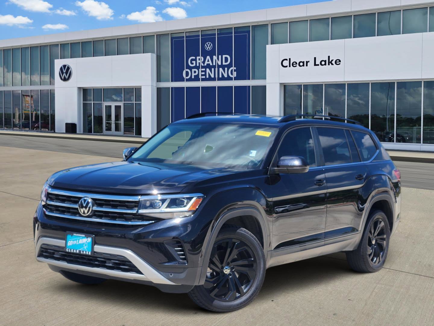 2023 Volkswagen Atlas 2.0T SE w/Technology
