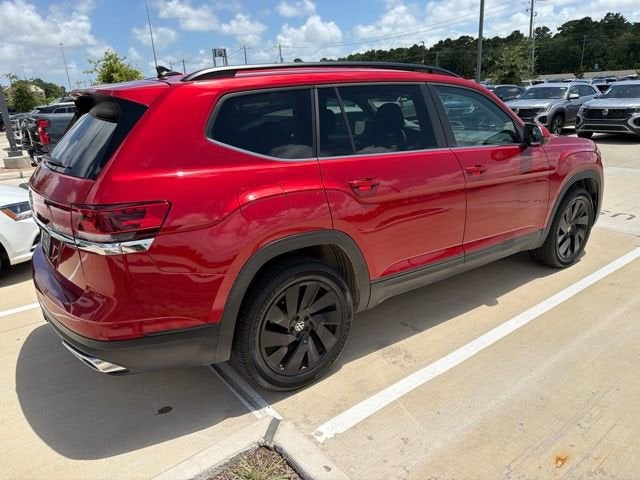 2024 Volkswagen Atlas 2.0T SE w/Technology