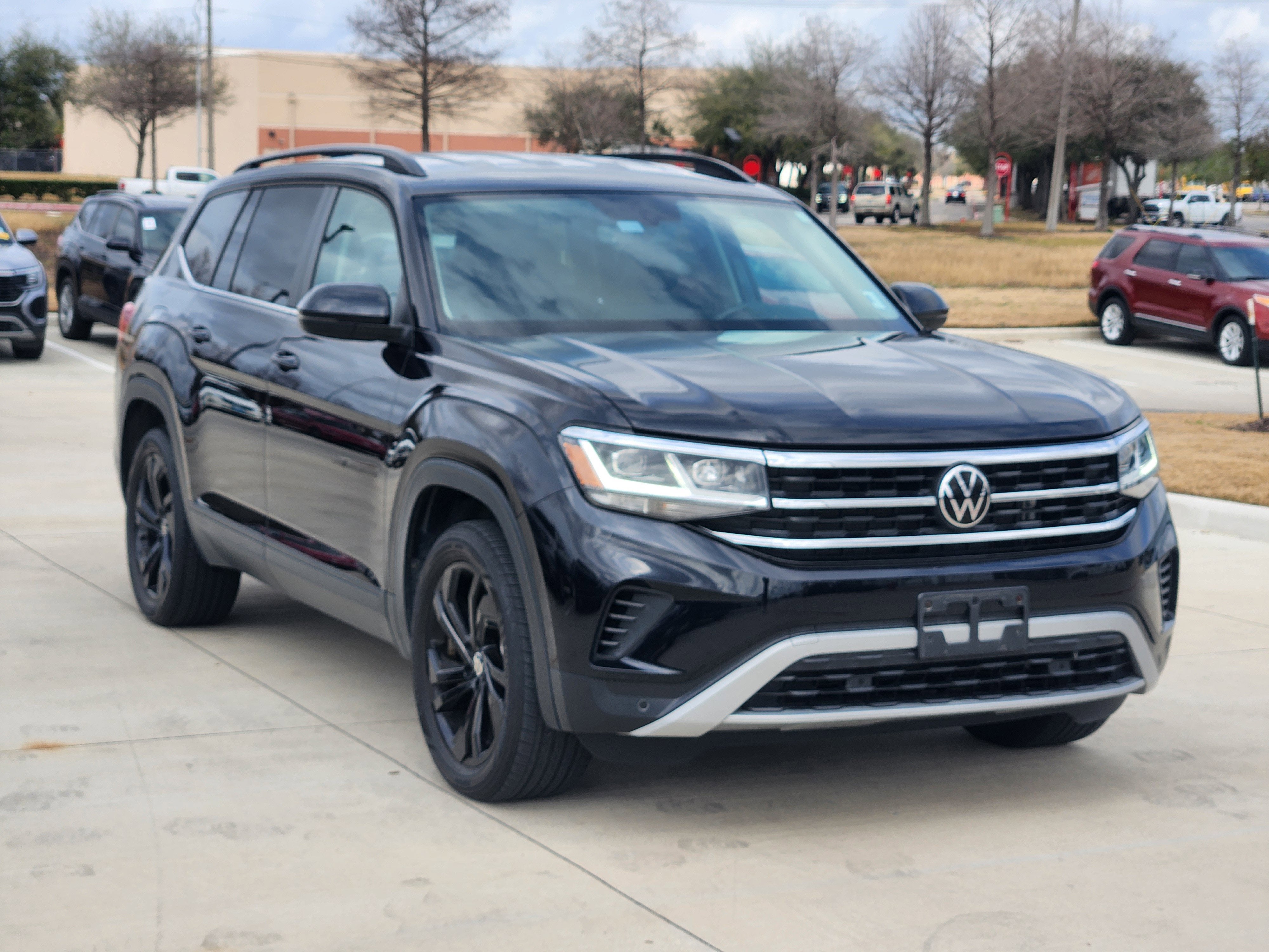 2023 Volkswagen Atlas 3.6L V6 SE w/Technology