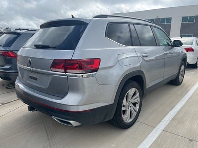 2022 Volkswagen Atlas 3.6L V6 SE w/Technology