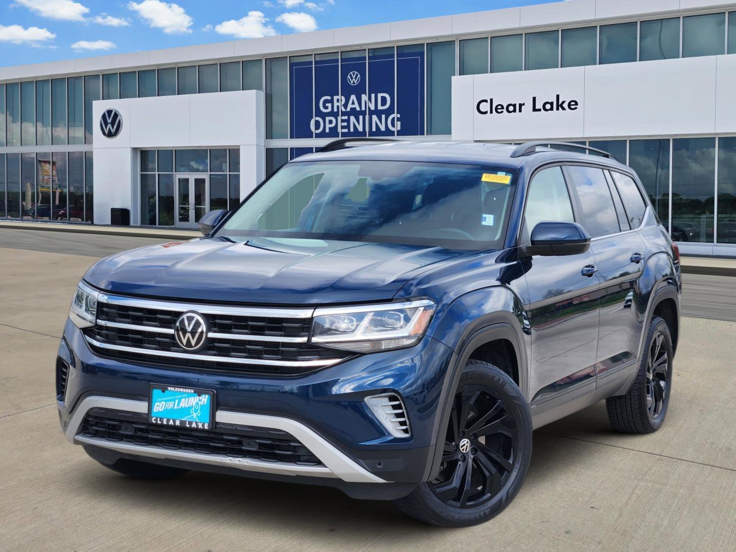 2023 Volkswagen Atlas 3.6L V6 SE w/Technology