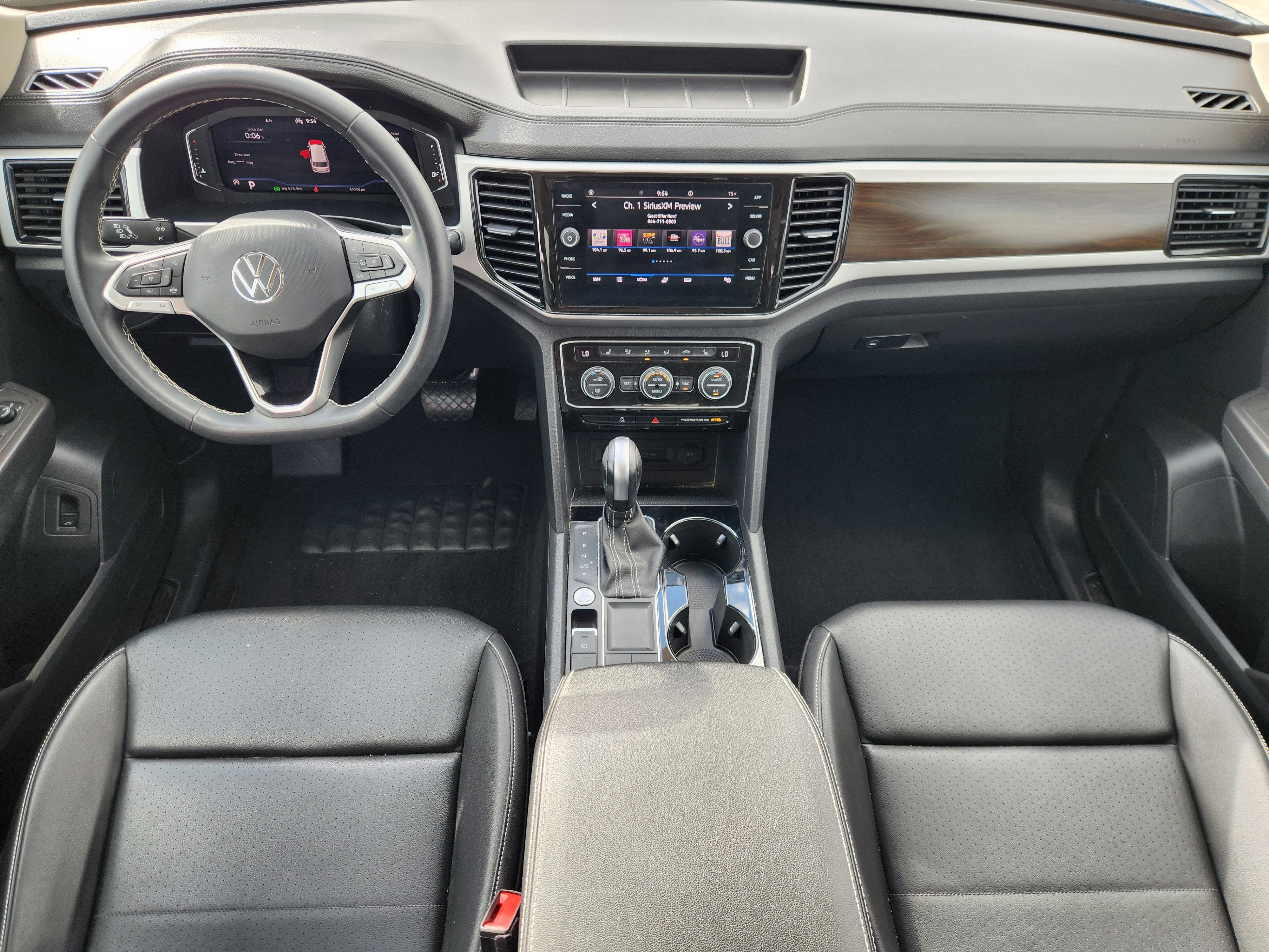 2023 Volkswagen Atlas 3.6L V6 SE w/Technology