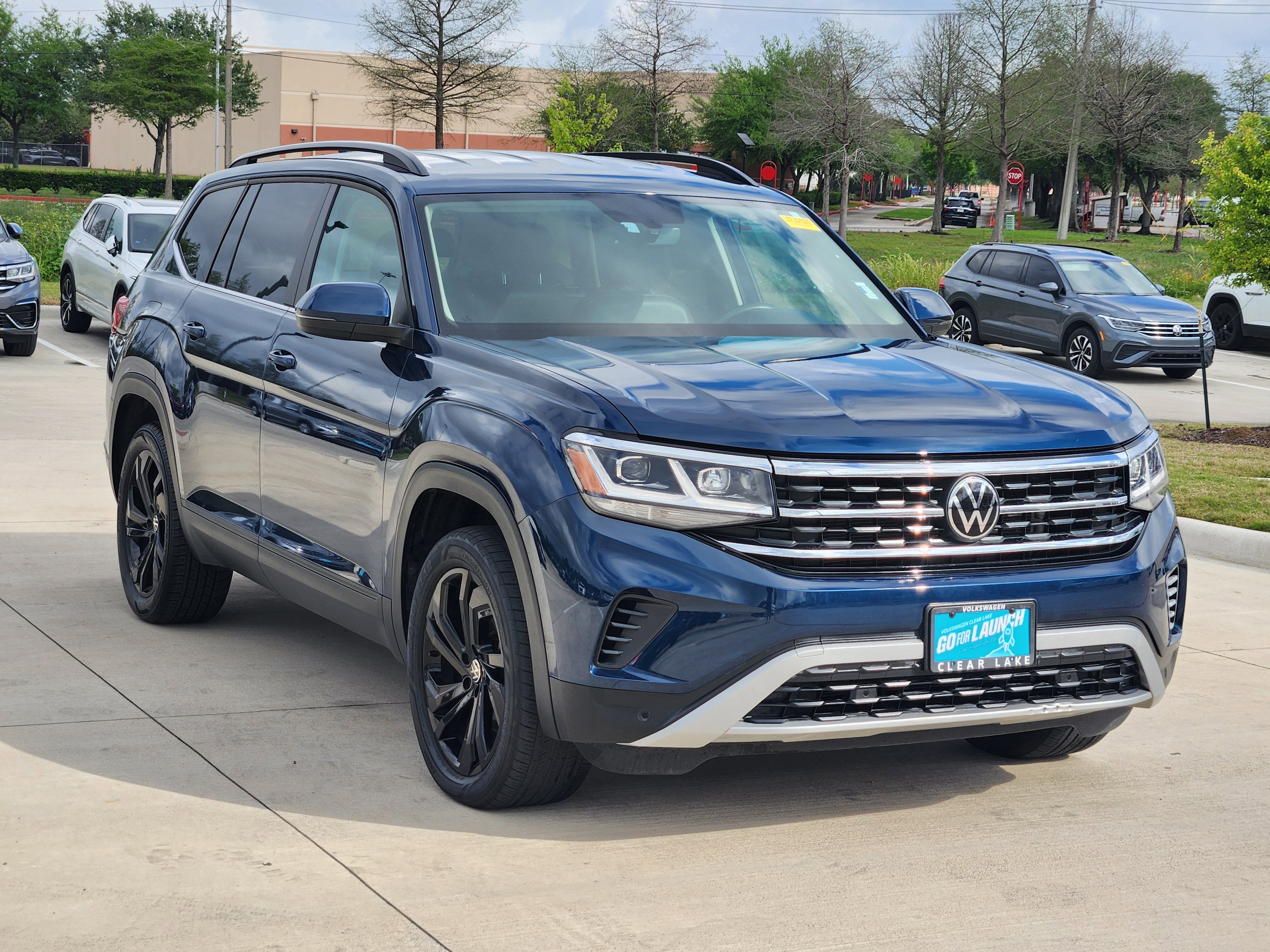 2023 Volkswagen Atlas 3.6L V6 SE w/Technology