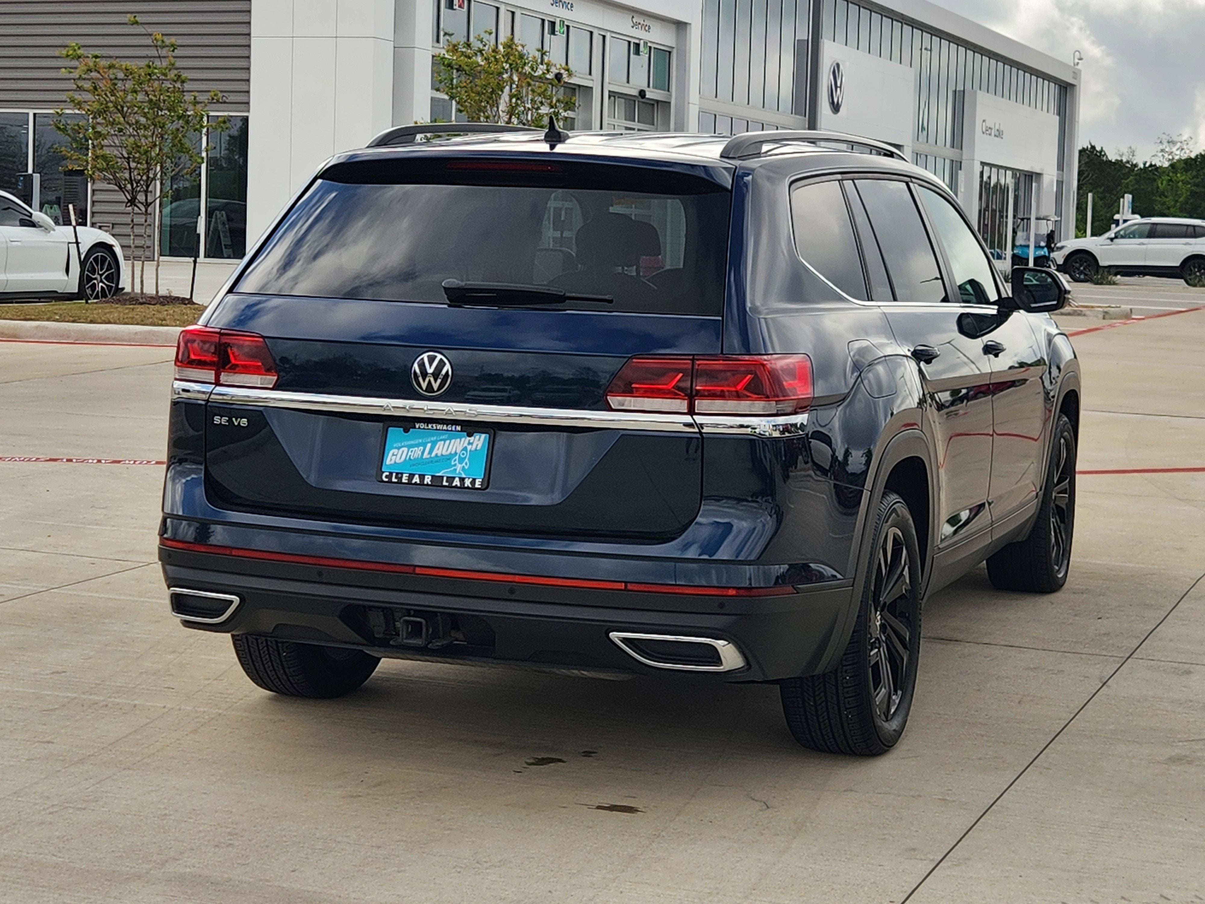 2023 Volkswagen Atlas 3.6L V6 SE w/Technology
