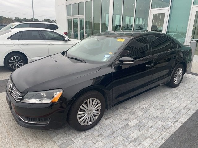 2014 Volkswagen Passat 2.5L Wolfsburg Edition