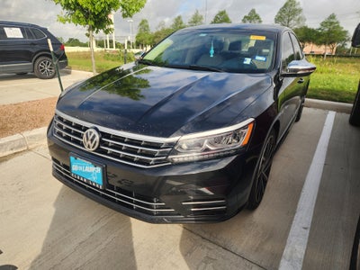 2016 Volkswagen Passat 1.8T R-Line