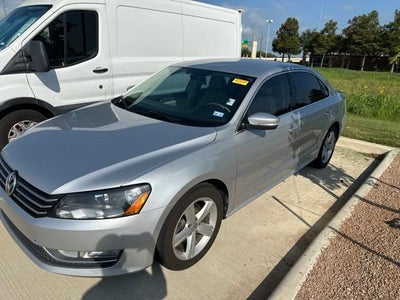2015 Volkswagen Passat 1.8T Limited Edition