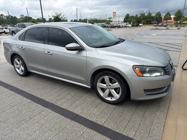 2012 Volkswagen Passat 2.5 SE