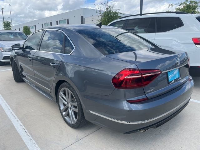 2017 Volkswagen Passat R-Line w/Comfort Pkg