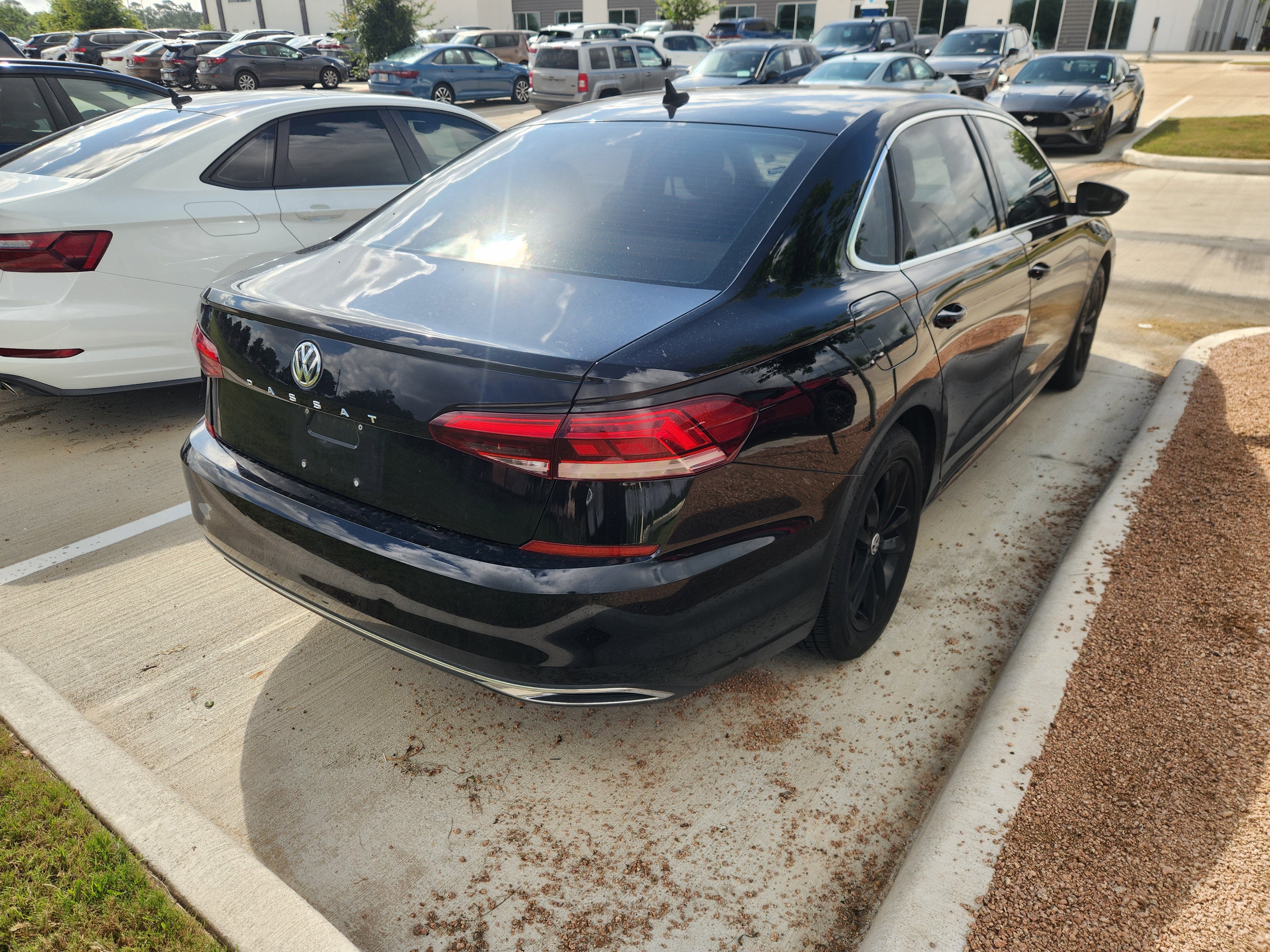2020 Volkswagen Passat 2.0T SE