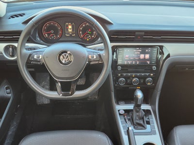 2022 Volkswagen Passat 2.0T SE