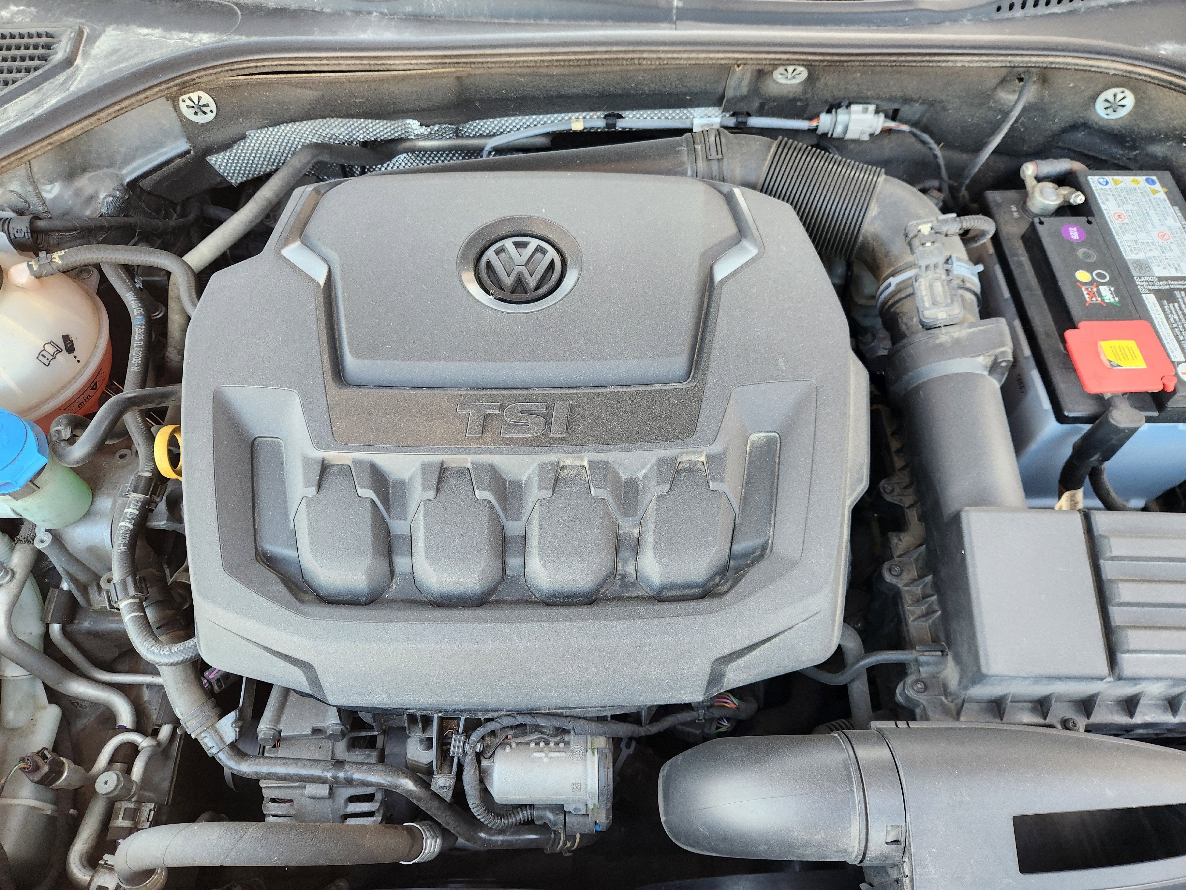 2022 Volkswagen Passat 2.0T SE