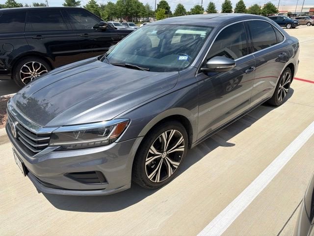 2022 Volkswagen Passat 2.0T SE