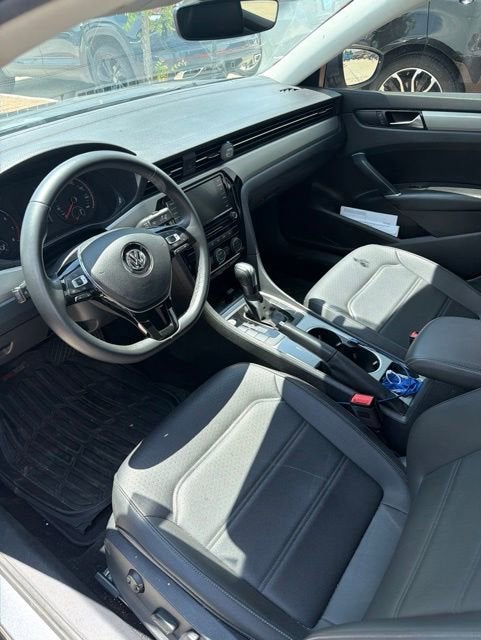 2022 Volkswagen Passat 2.0T SE