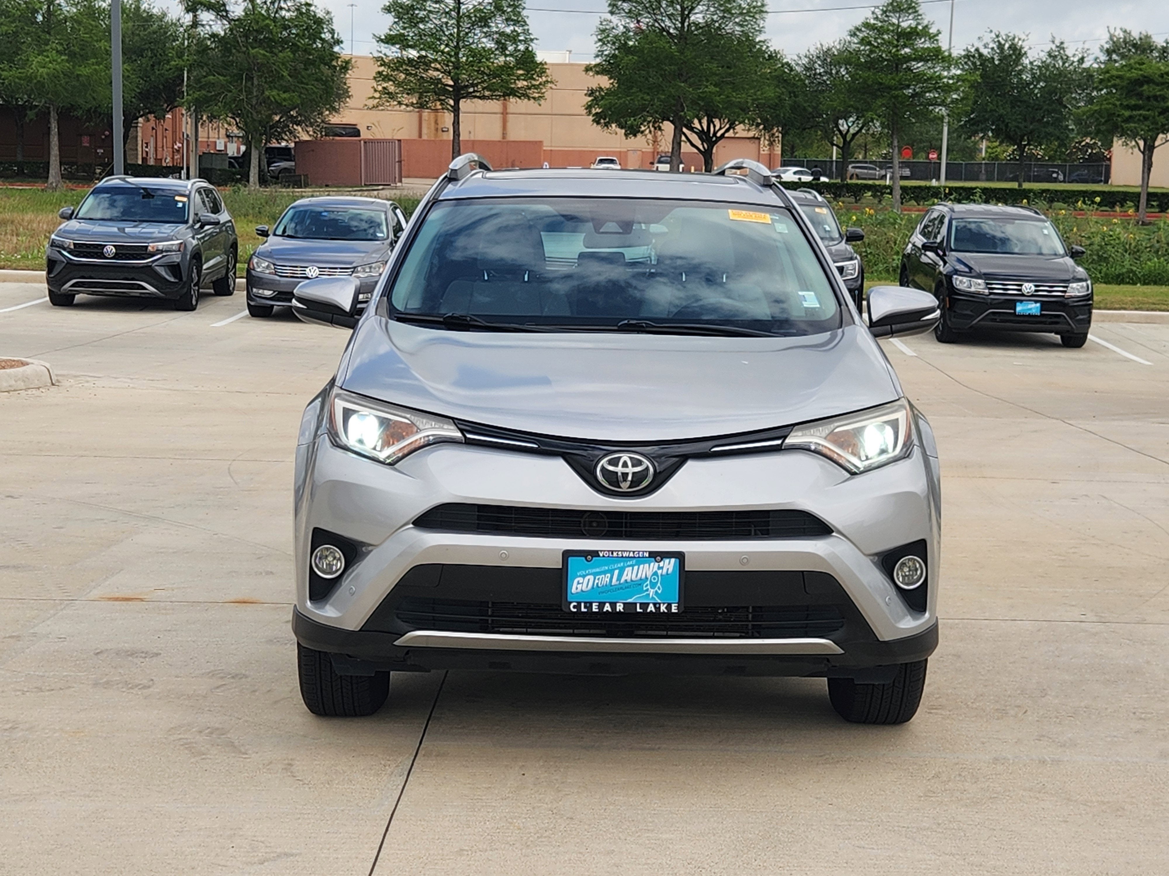 2016 Toyota RAV4 XLE
