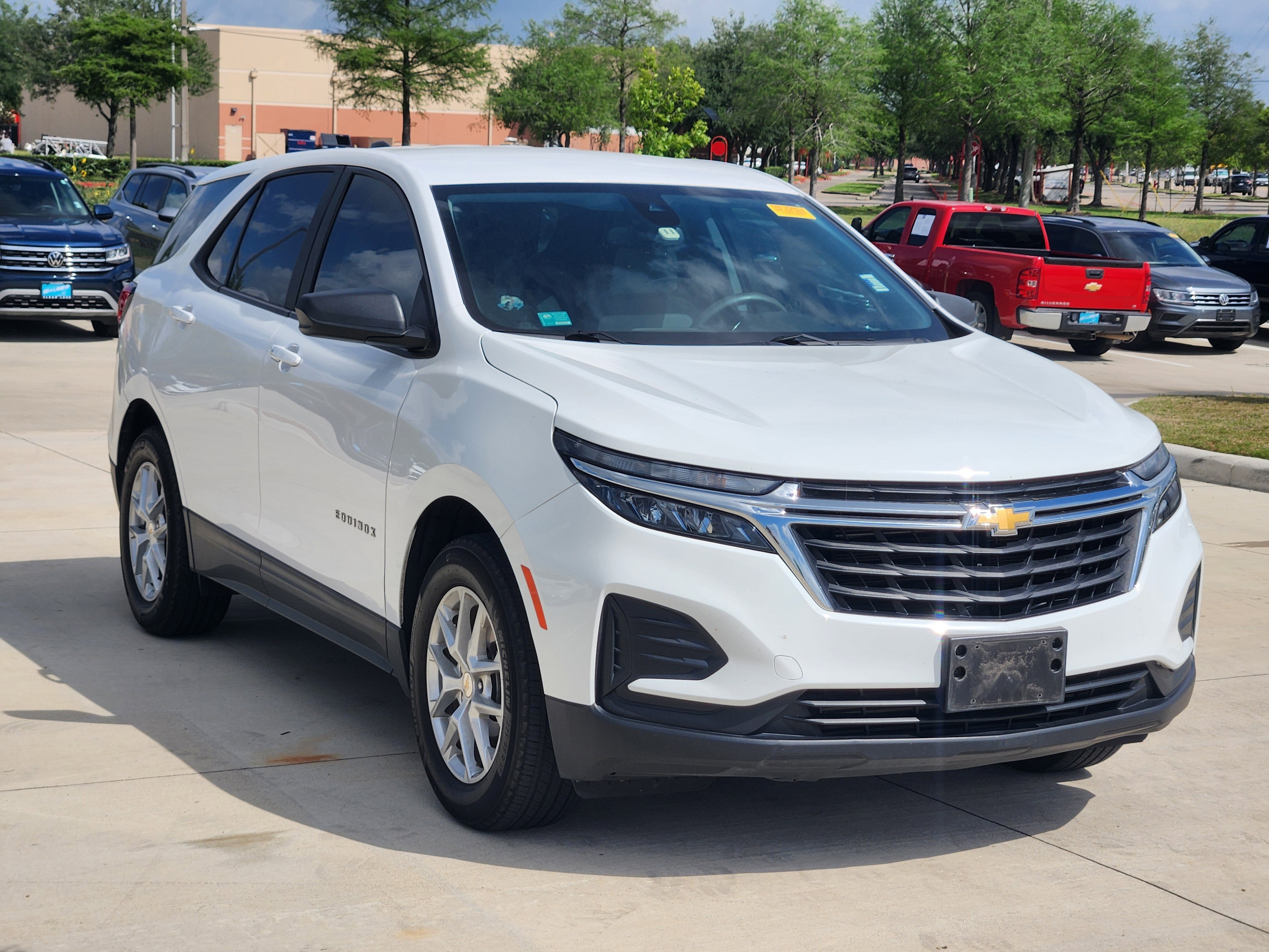 2024 Chevrolet Equinox LS