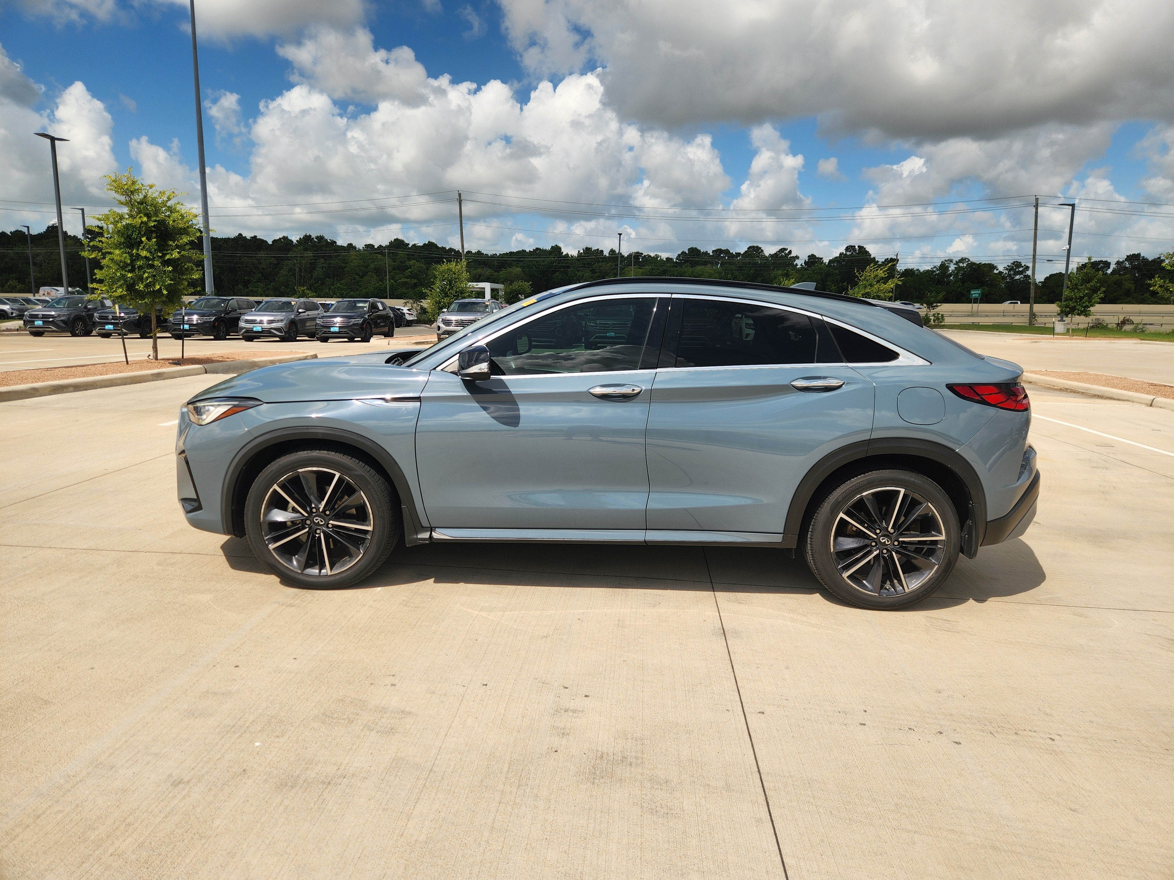 2023 INFINITI QX55 LUXE