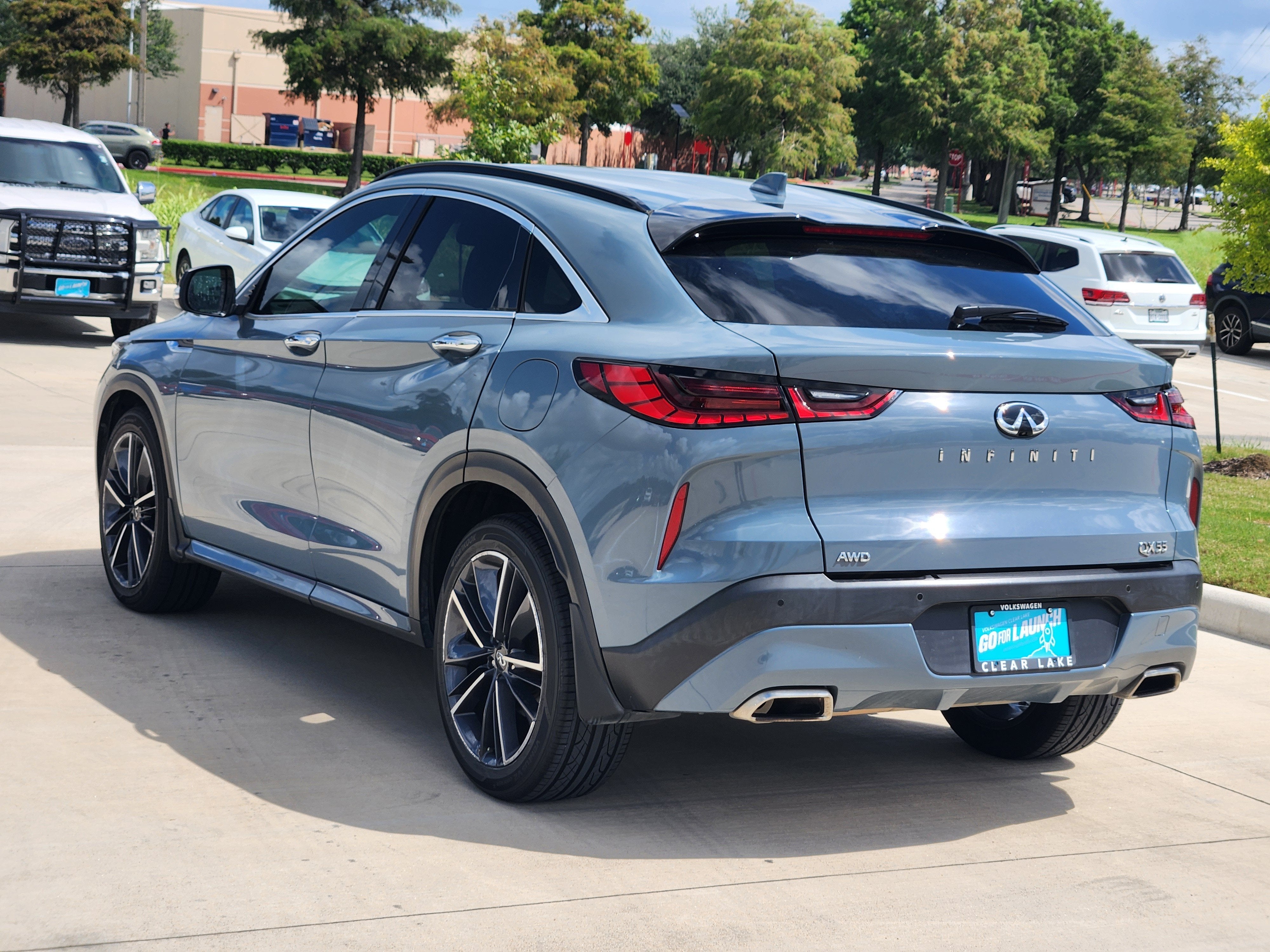 2023 INFINITI QX55 LUXE