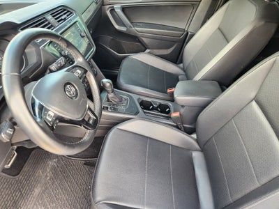 2020 Volkswagen Tiguan SE R-Line Black