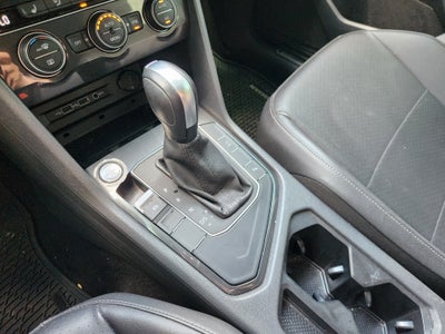 2020 Volkswagen Tiguan SE R-Line Black