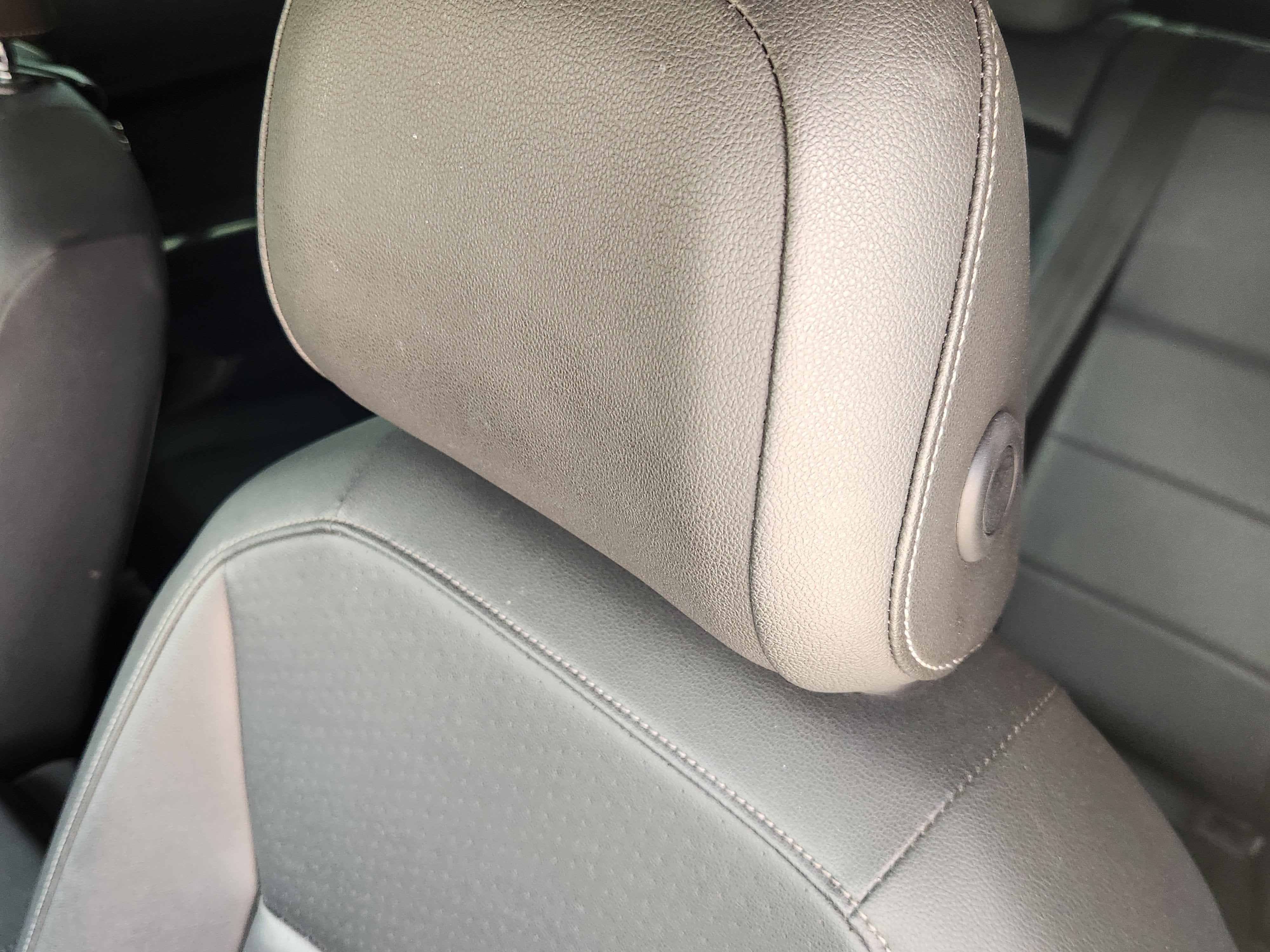 2020 Volkswagen Tiguan SE R-Line Black